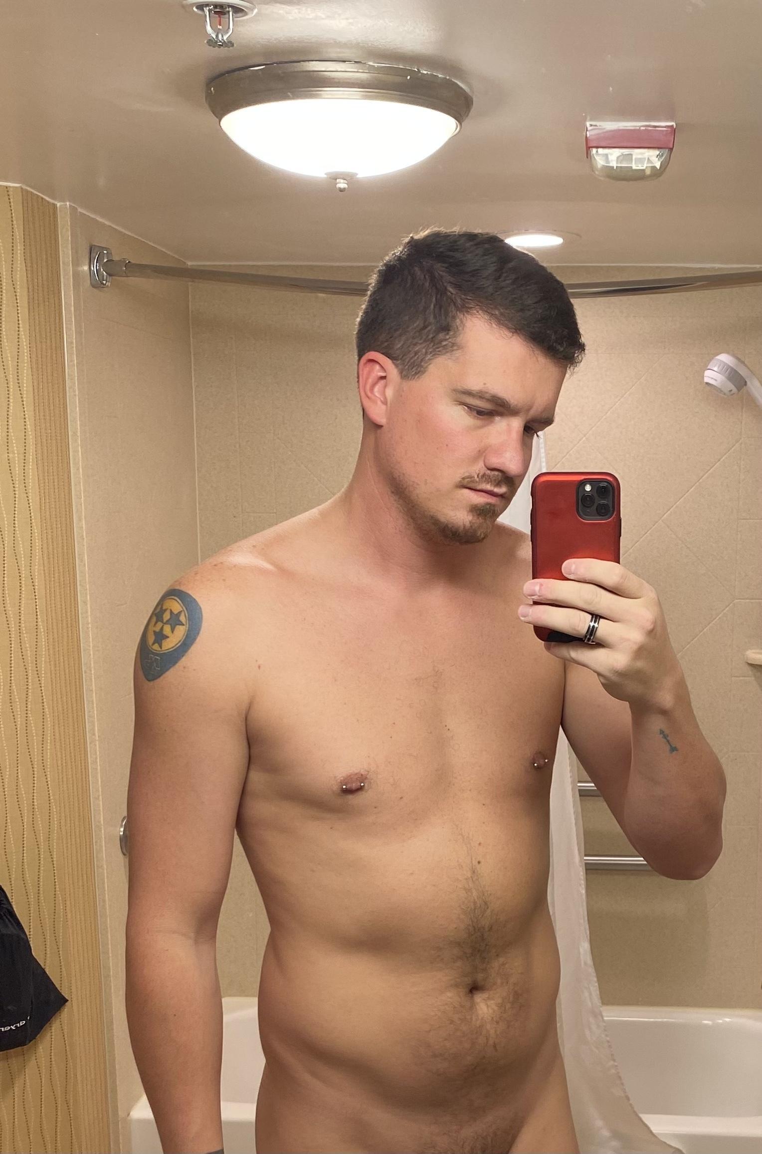 FeelingRandy profile image