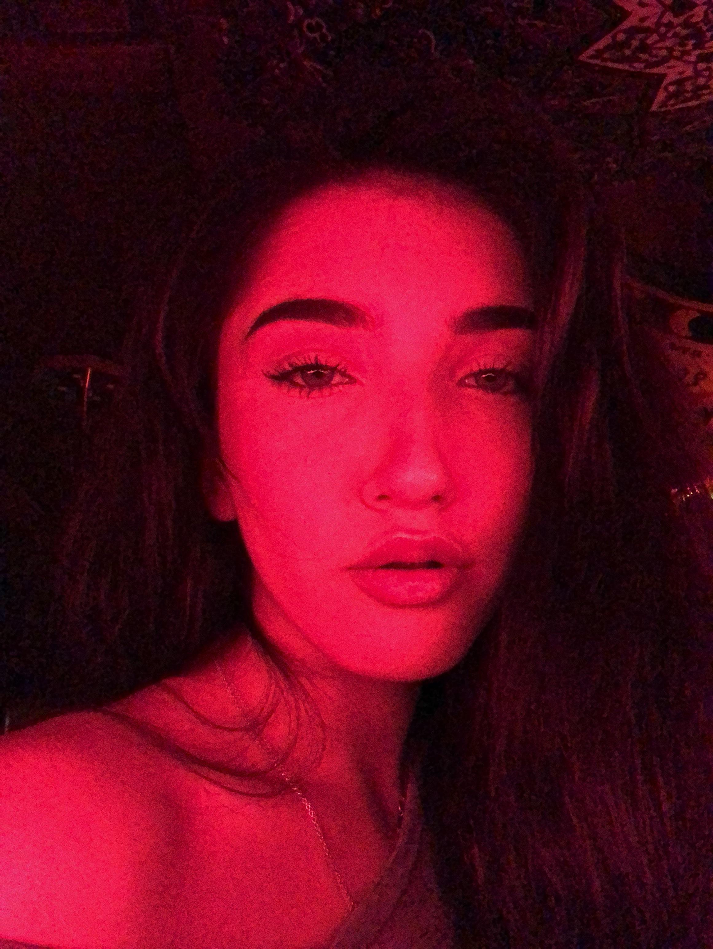 𝘈𝘭𝘪 𝘙𝘢𝘺 profile image