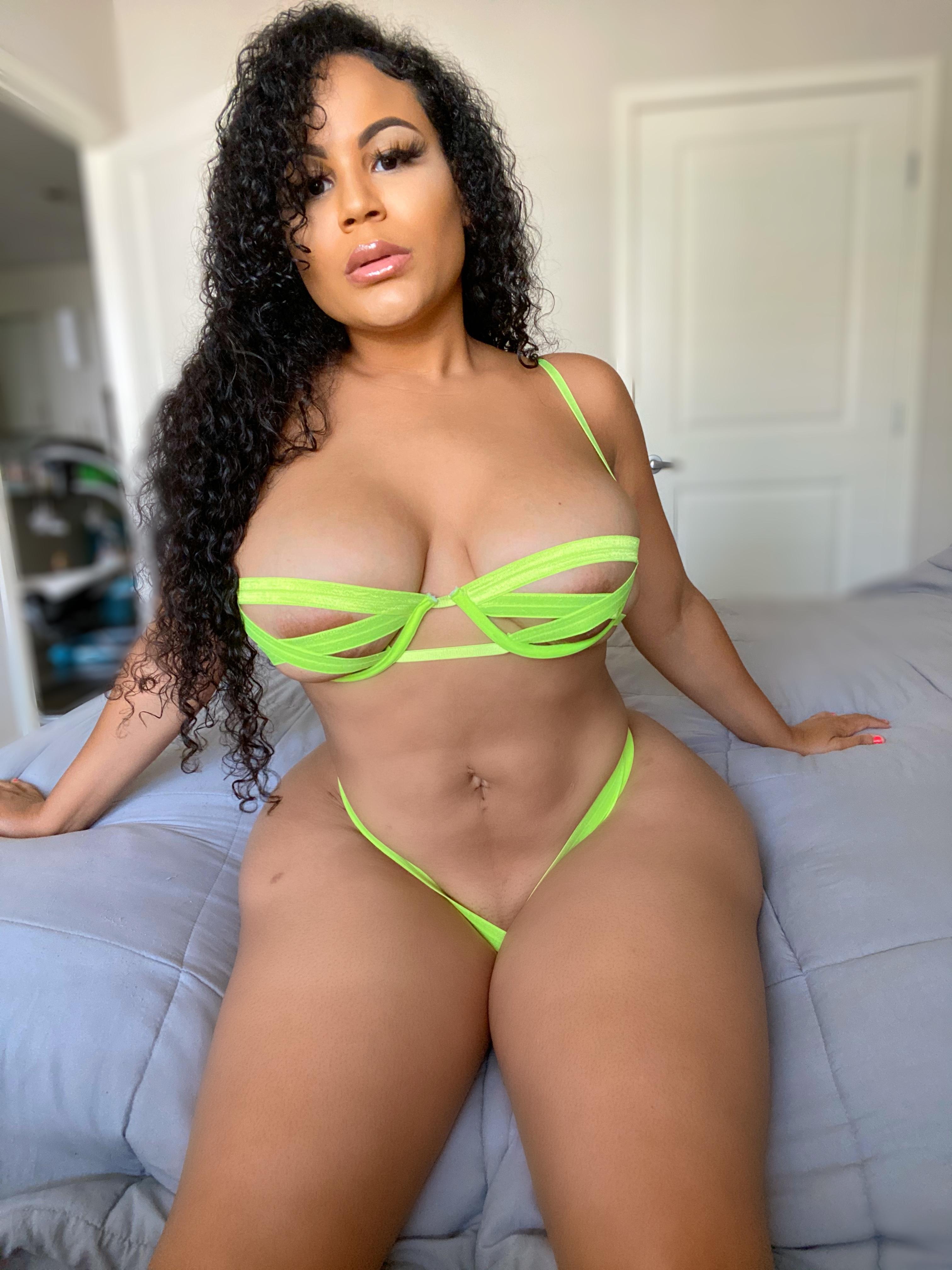 EnvyErica Free profile image