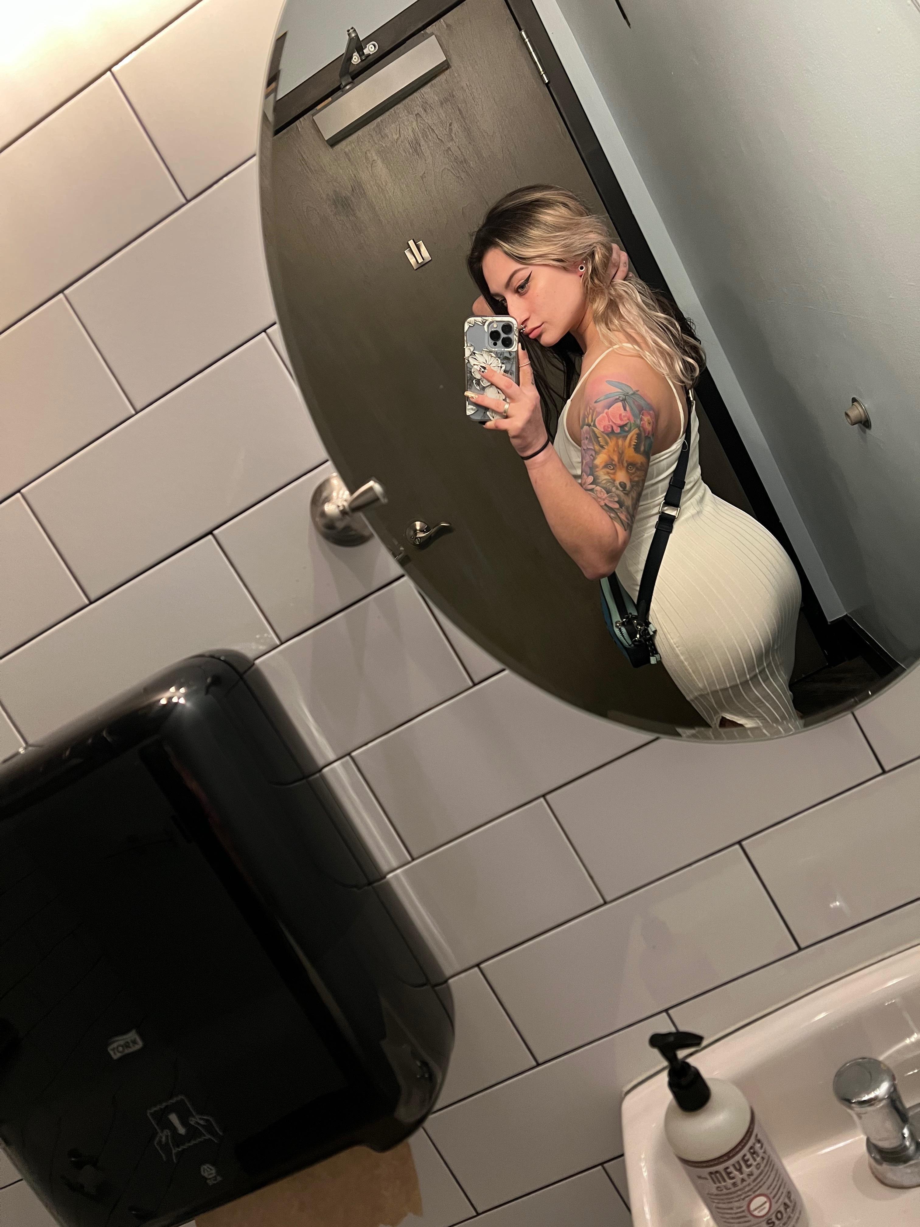 raina4you profile image