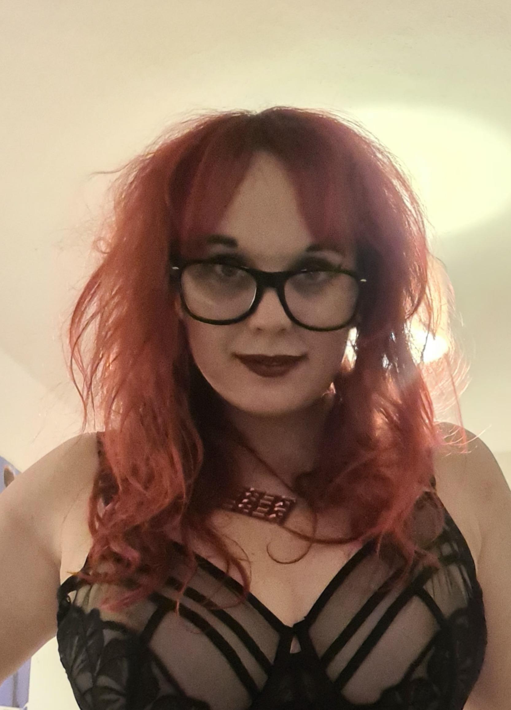 Scarlet Widow profile image