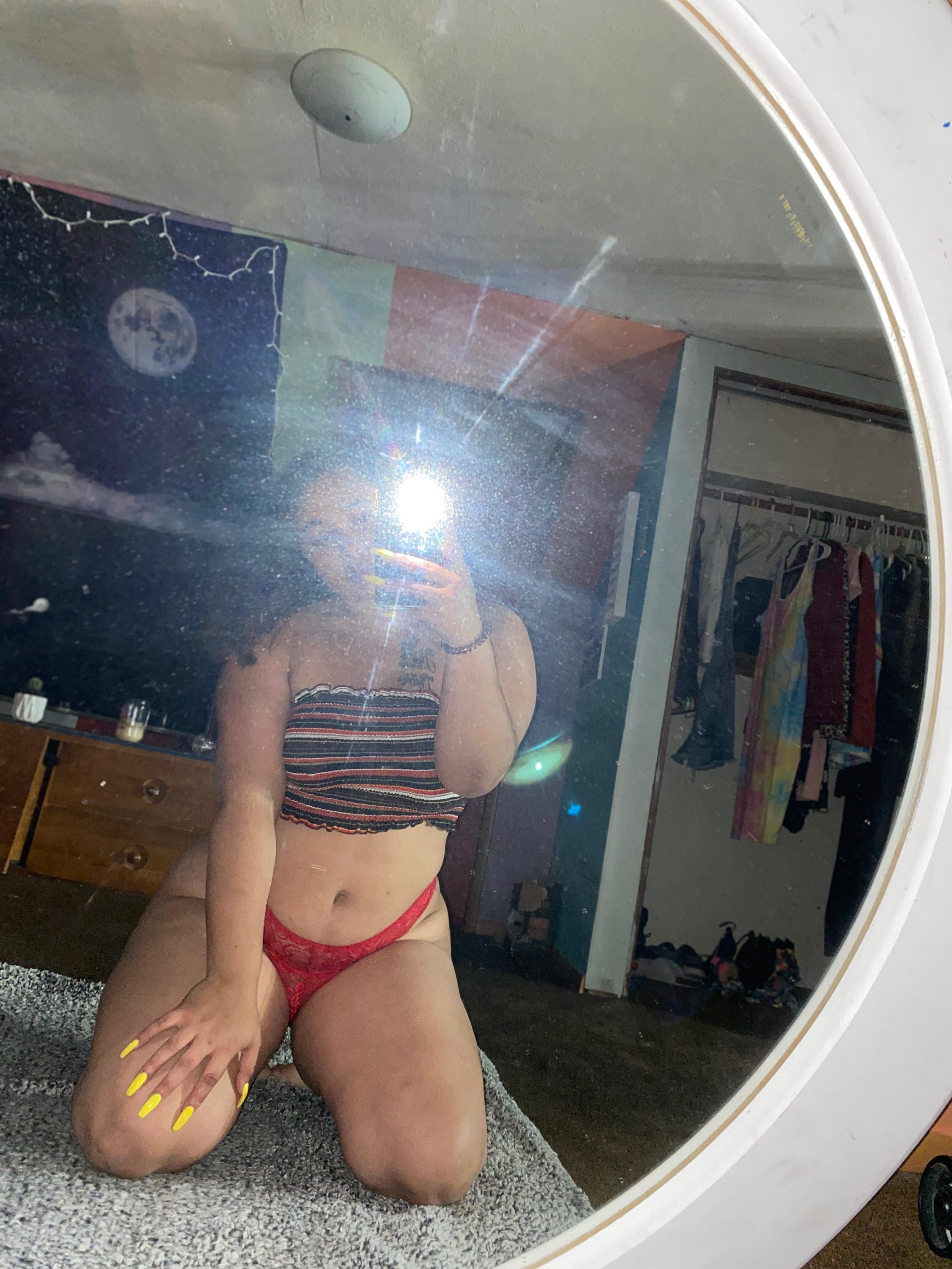 Tia🍑 profile image