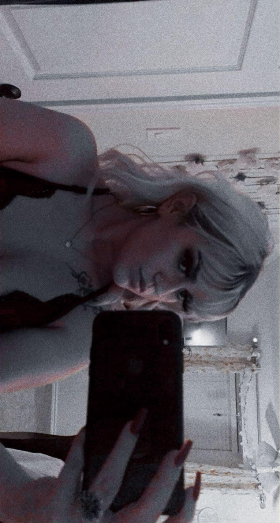 p ❣️ profile image