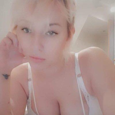 Mistress Meg💜 profile image