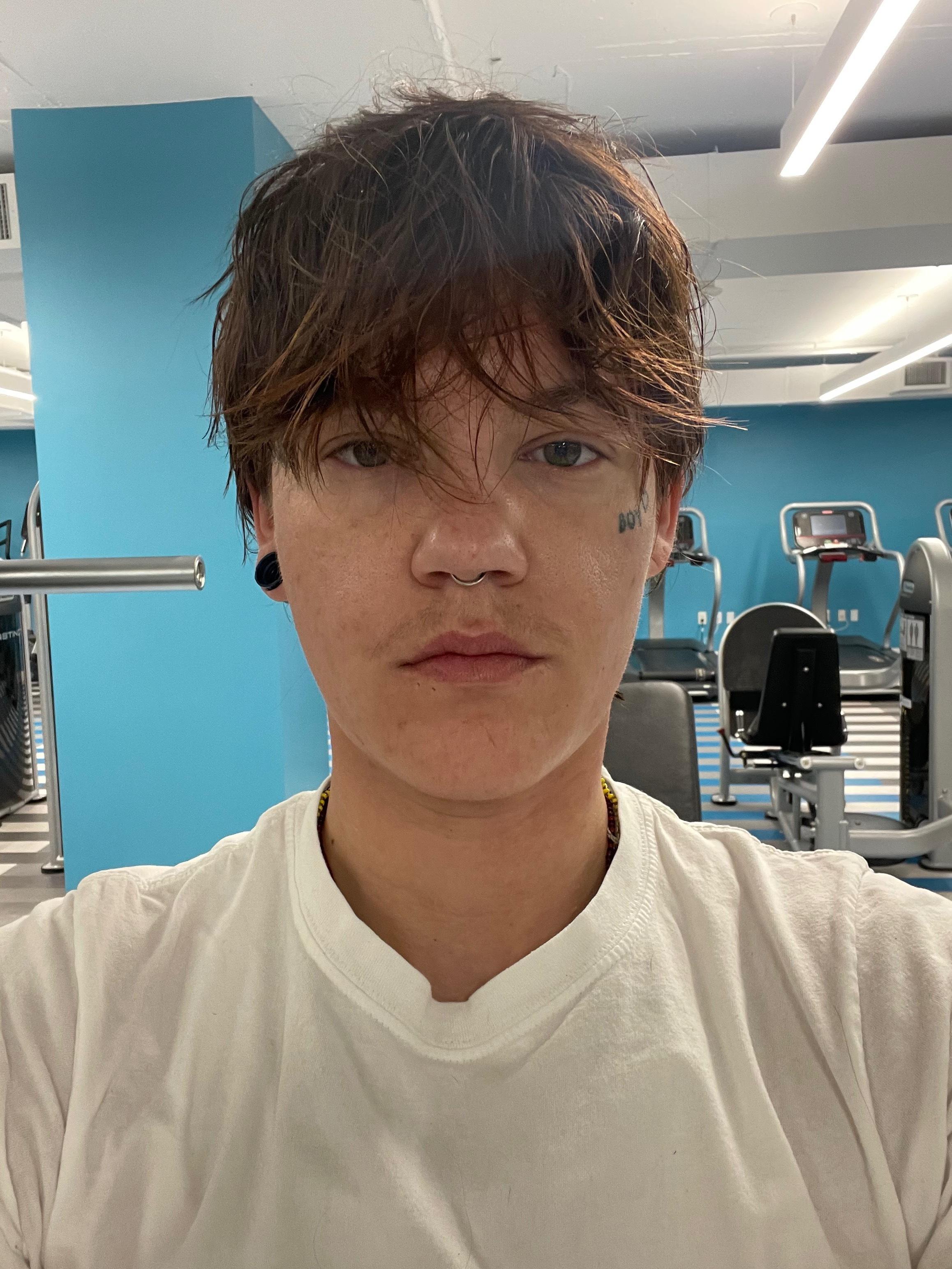 Hellablond profile image