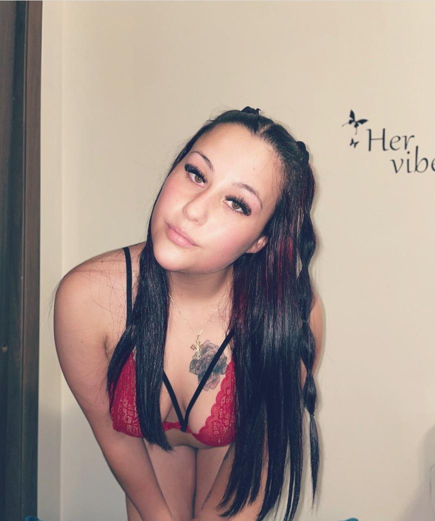 Hanna Nicolee profile image