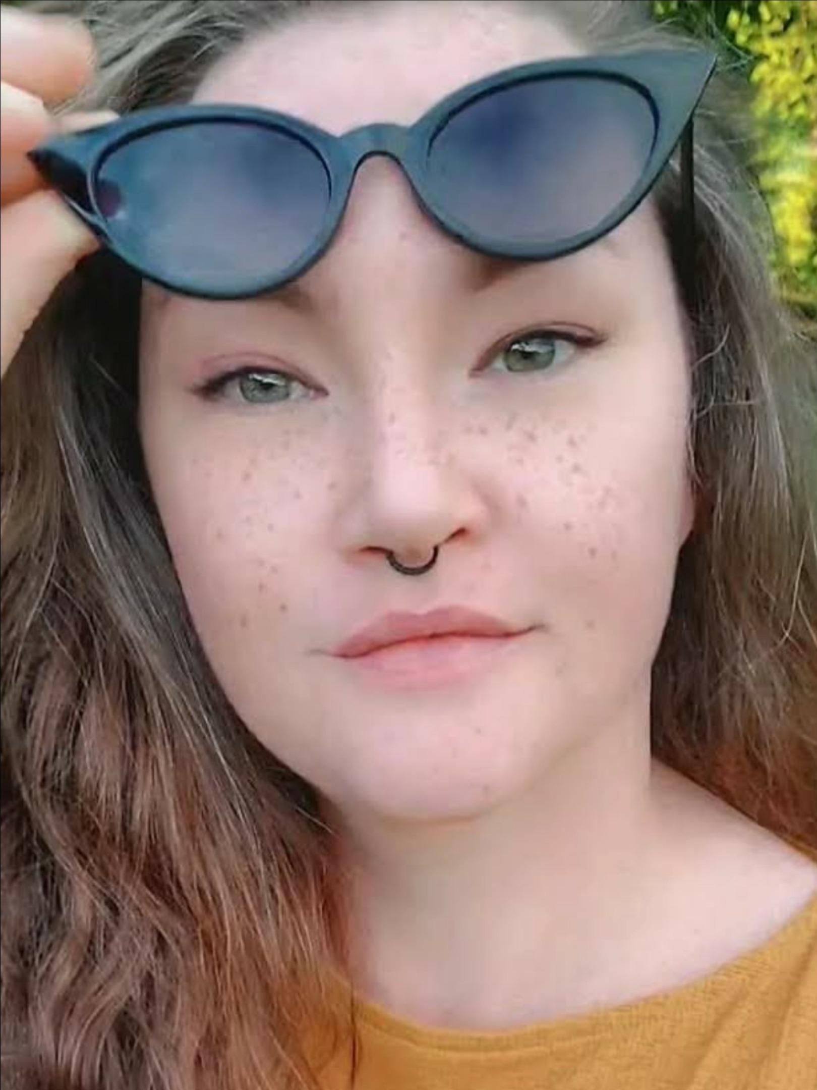 S E R A F I N profile image