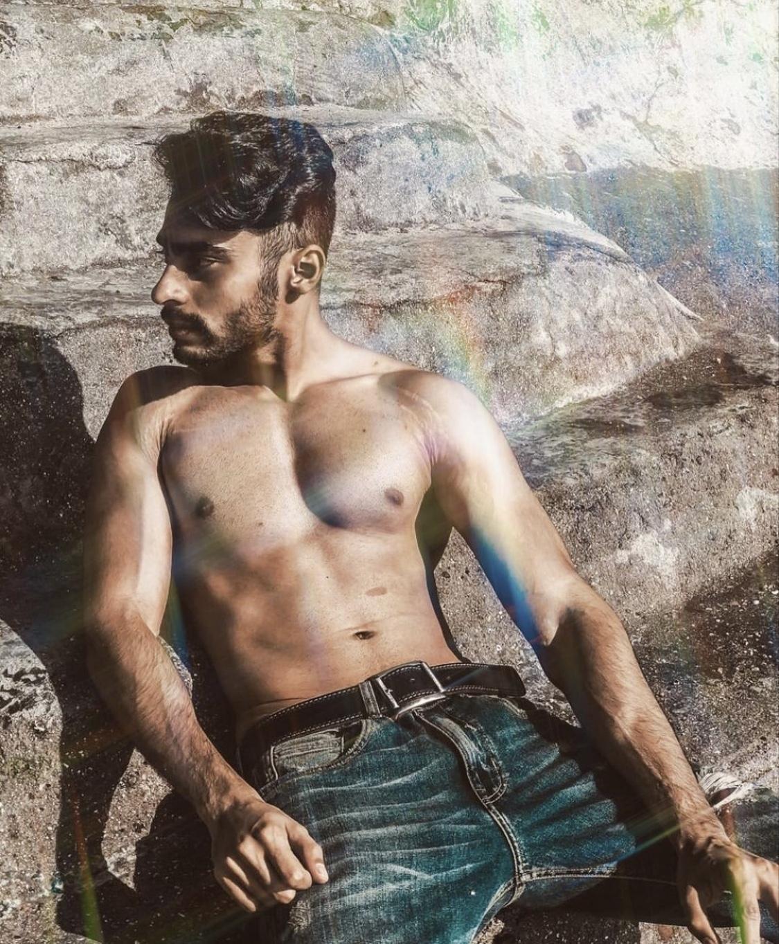 A R A B  P V P I ♚ TOP 4.6% 🌹 4K HD 🔱 profile image