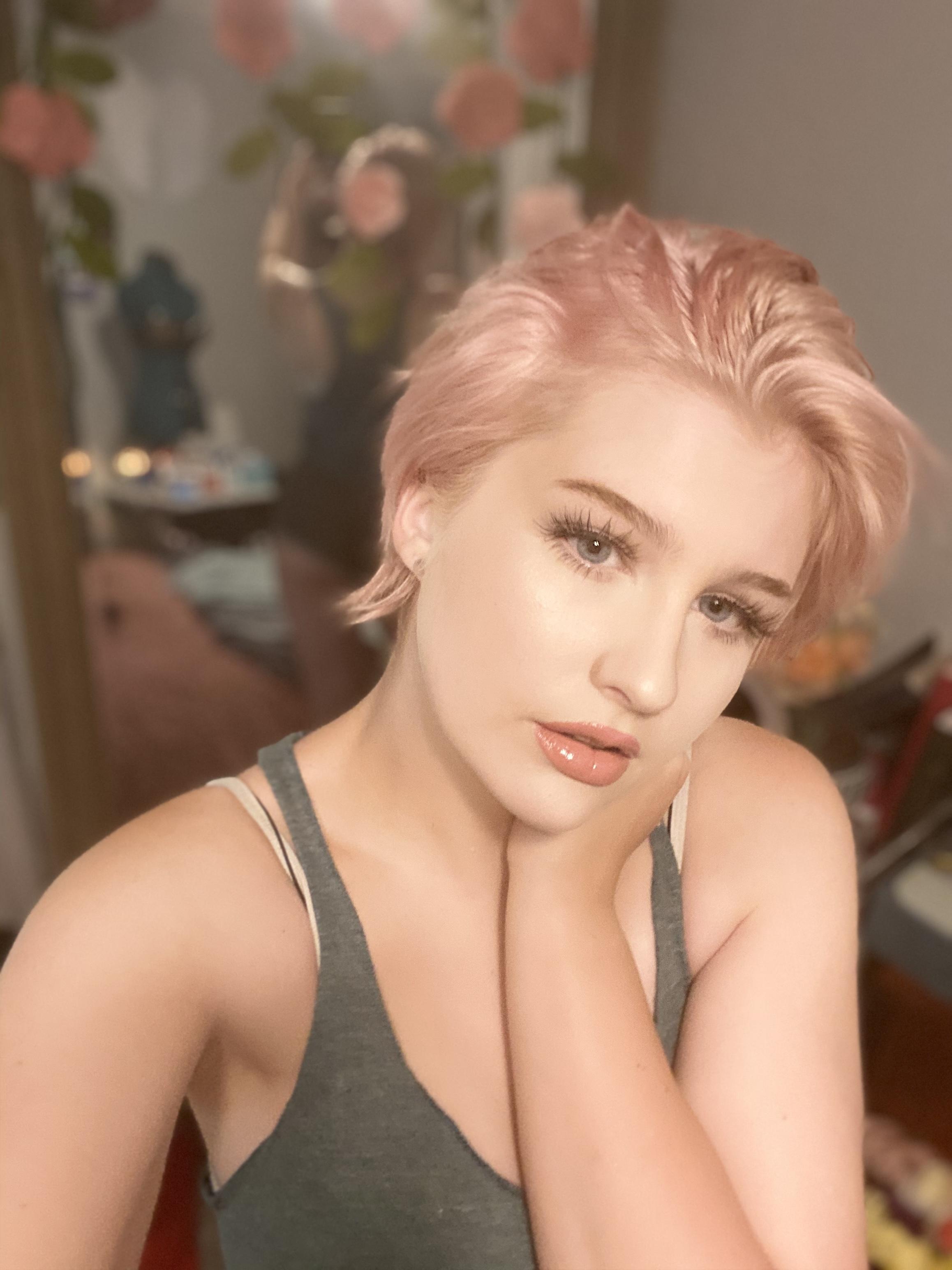 Lily Mae profile image