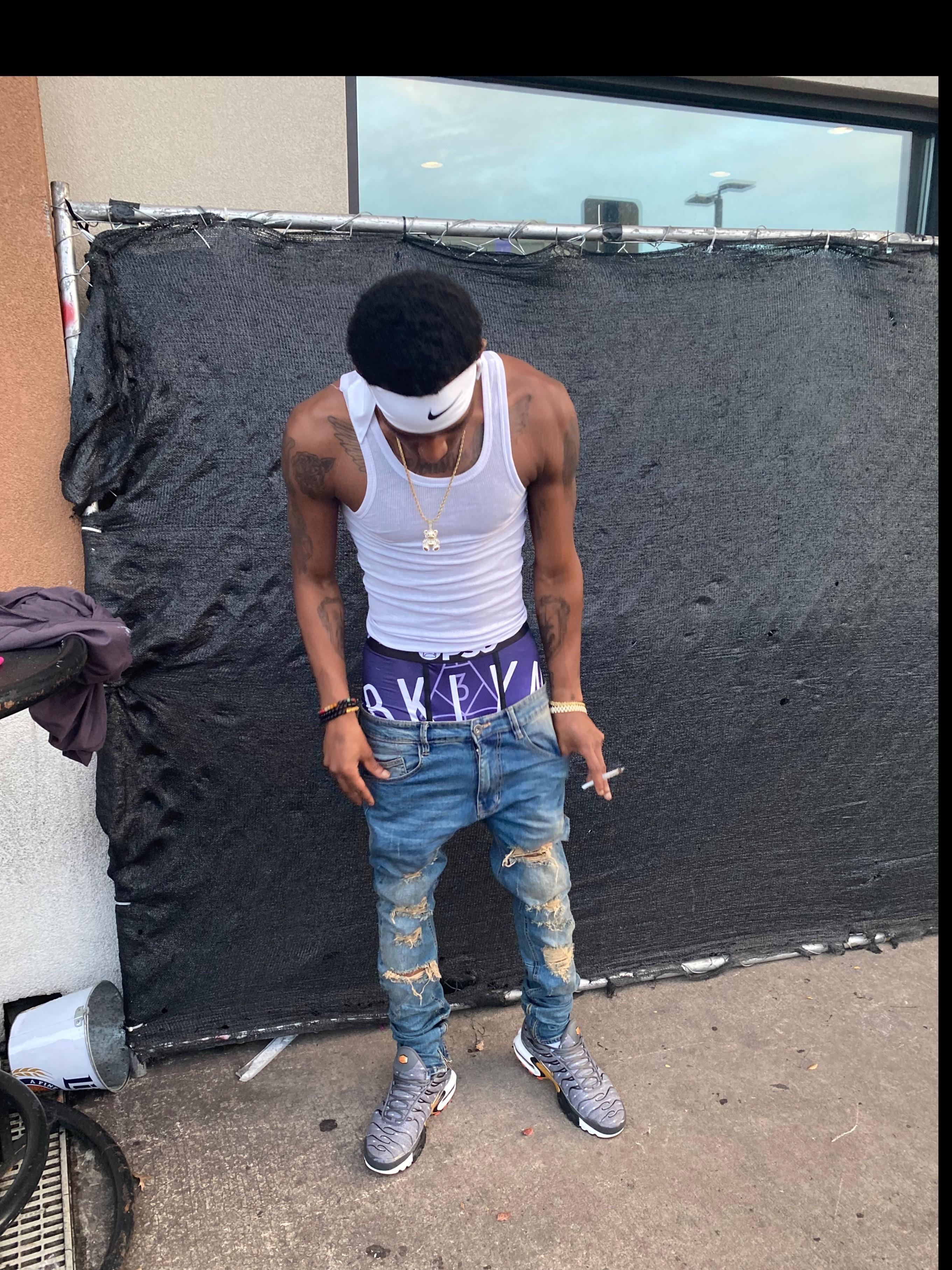 Dior Dior profile image