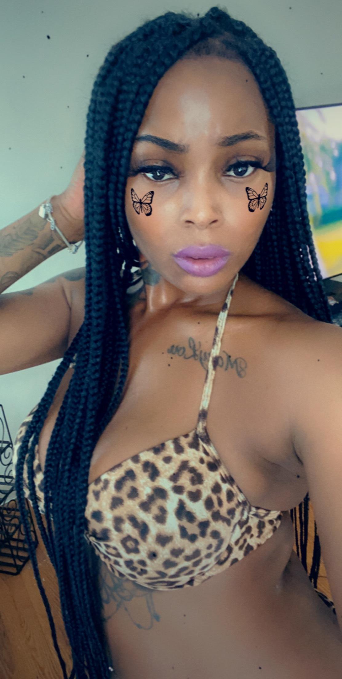 Foxx  Lee profile image