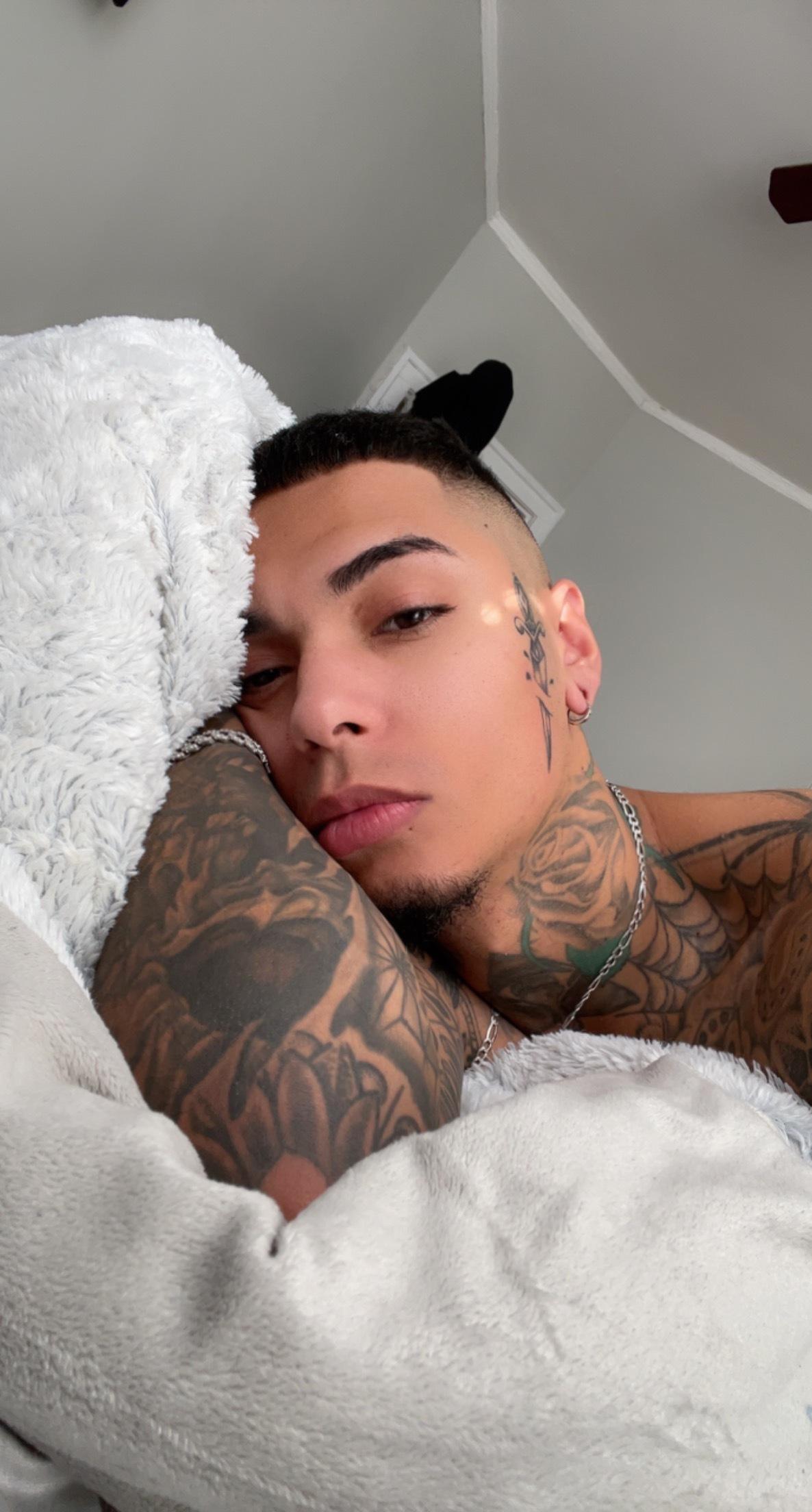 Alexander Flores profile image