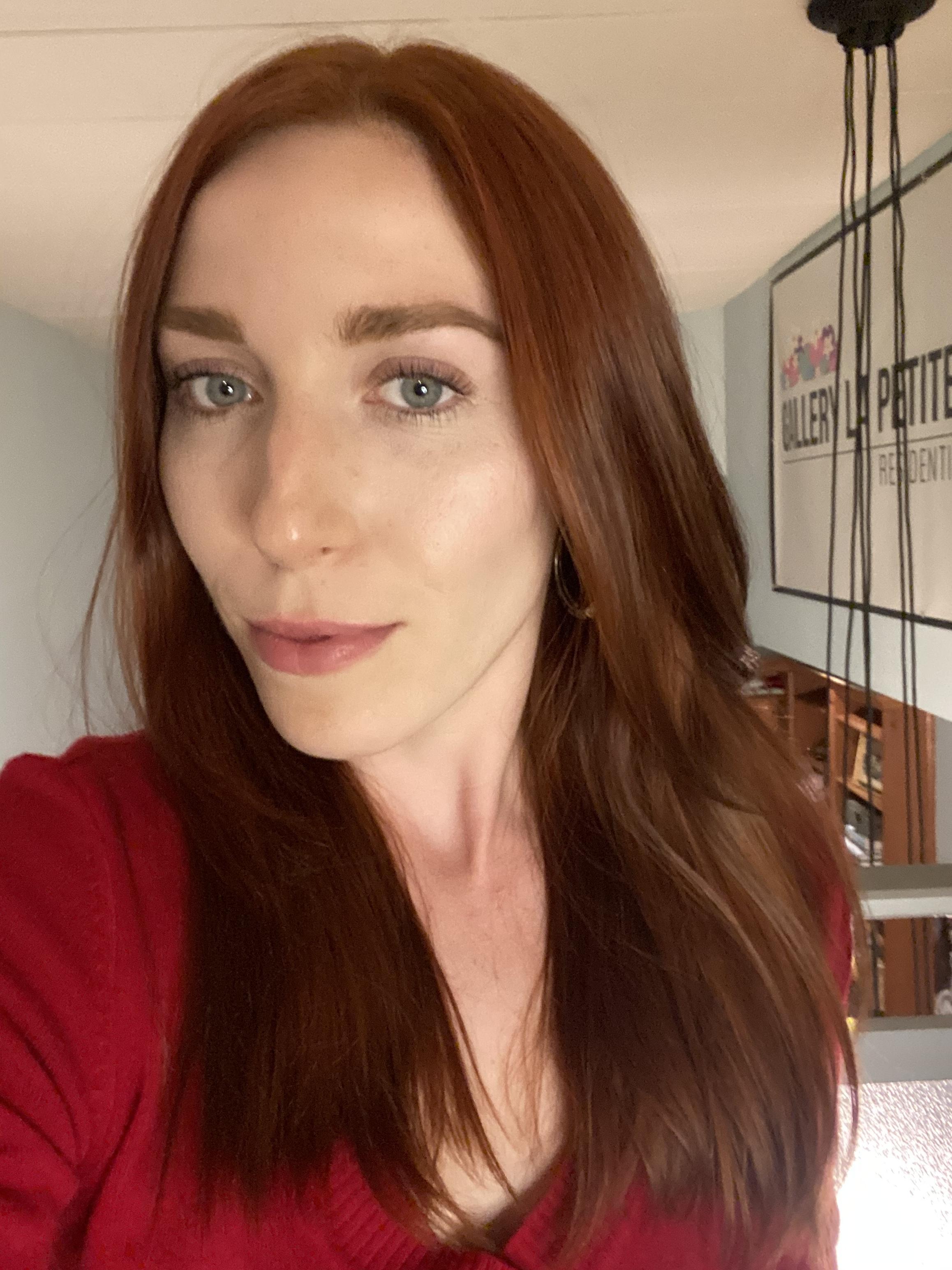 𝚅𝚒𝚟 | 𝙱𝚛𝚊𝚝𝚝𝚢 𝚁𝚎𝚍𝚑𝚎𝚊𝚍 profile image