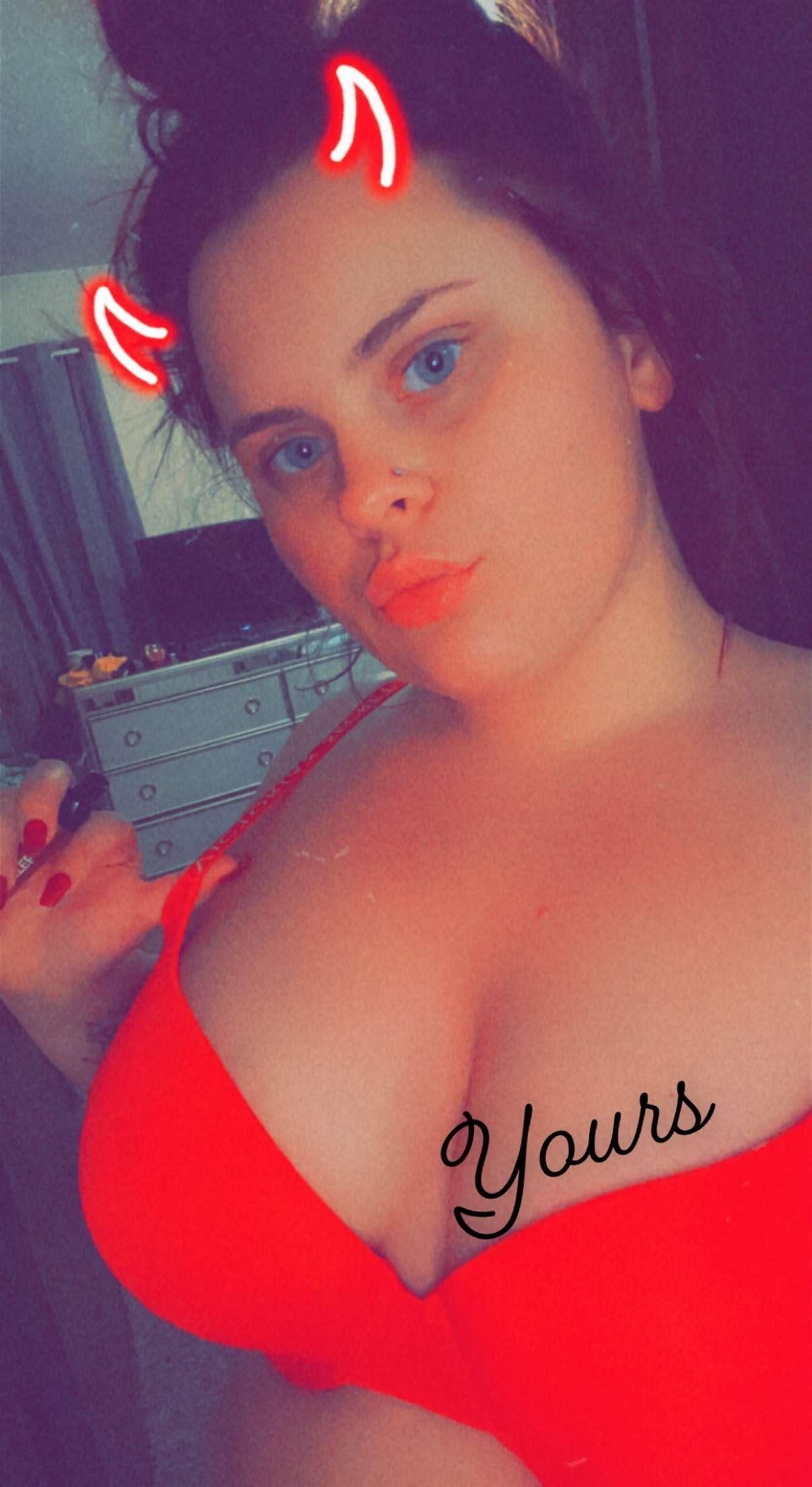 emm🤩 profile image