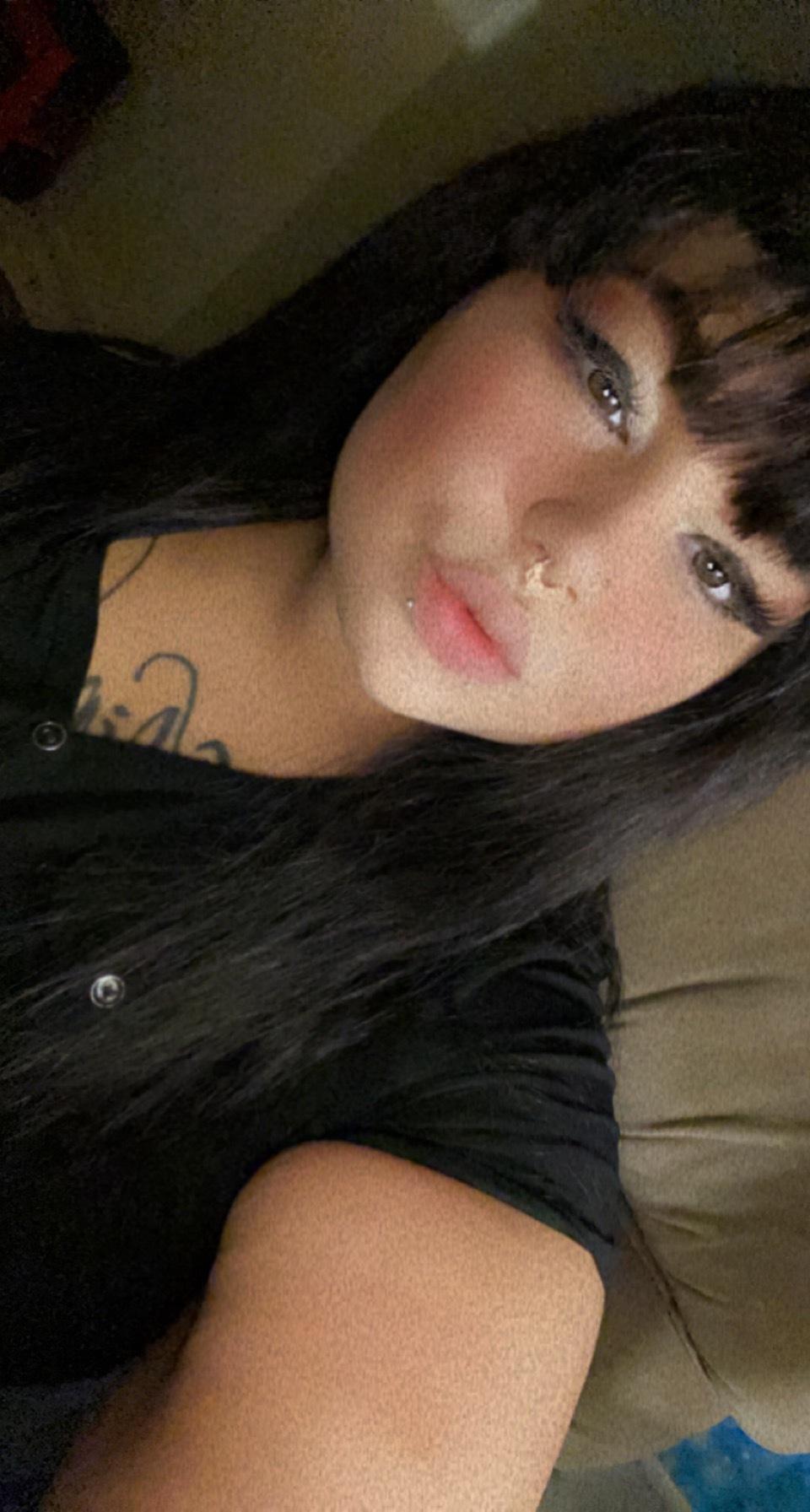 Ashley Johnson profile image