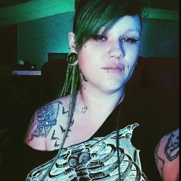 Ash stoned profile image