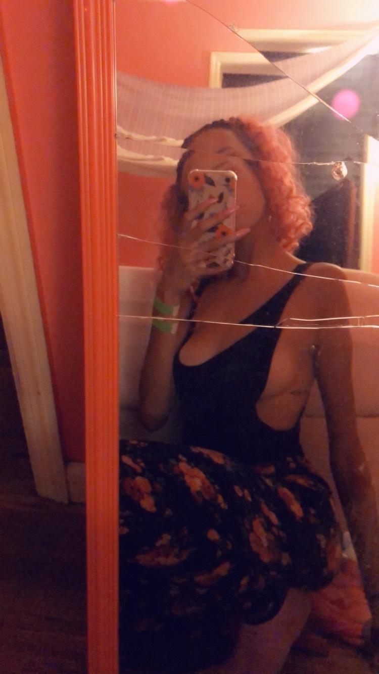 UNICORN BABE profile image