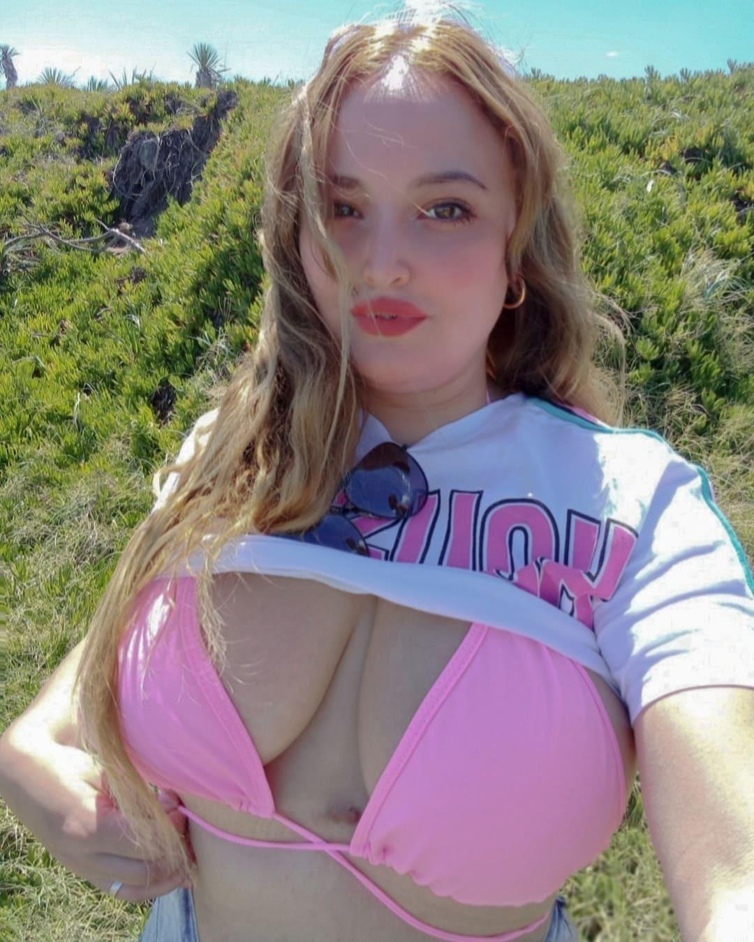 Porrrn artist NOT PPV 🎀 profile image