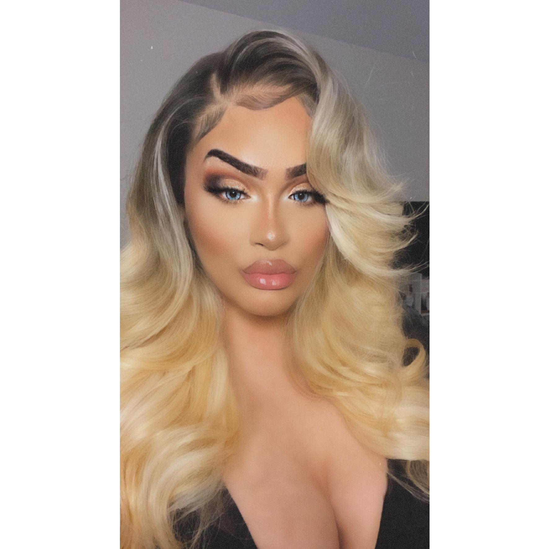 Angelique Allure 🦋 profile image