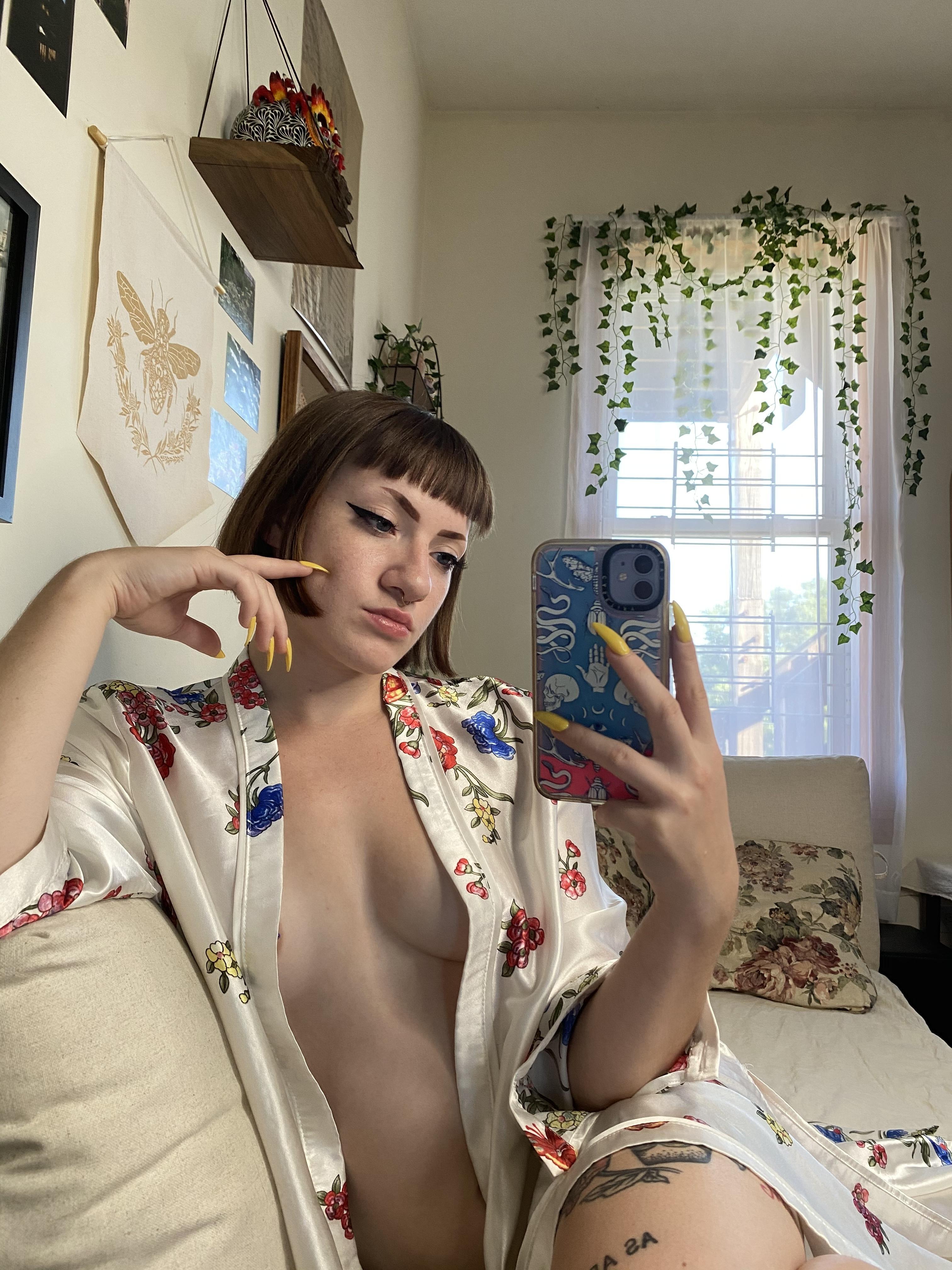 Glo ✨ profile image