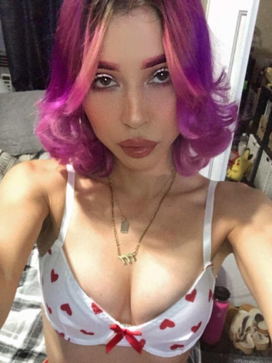 Poison Ivy profile image