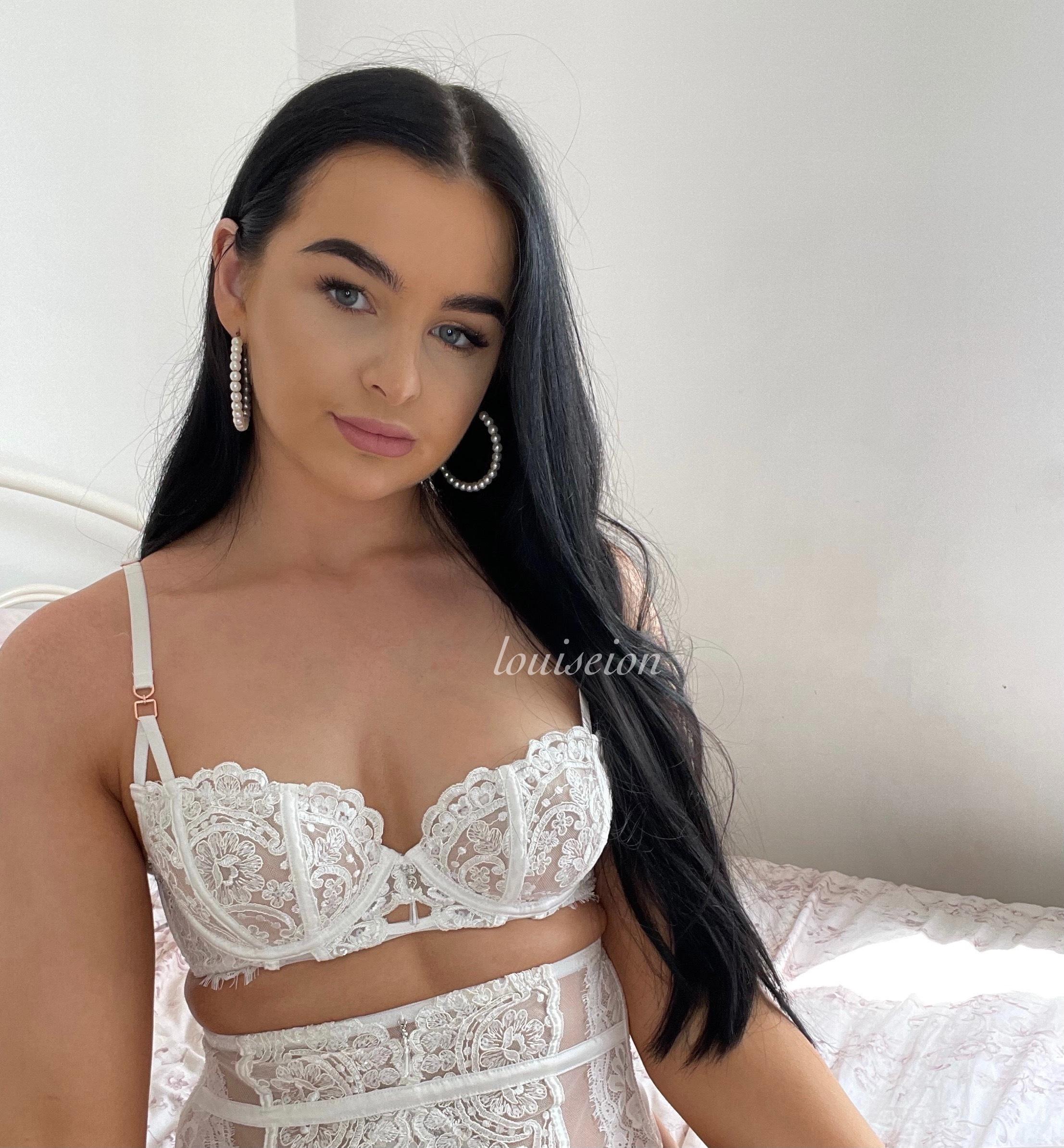 Louise profile image