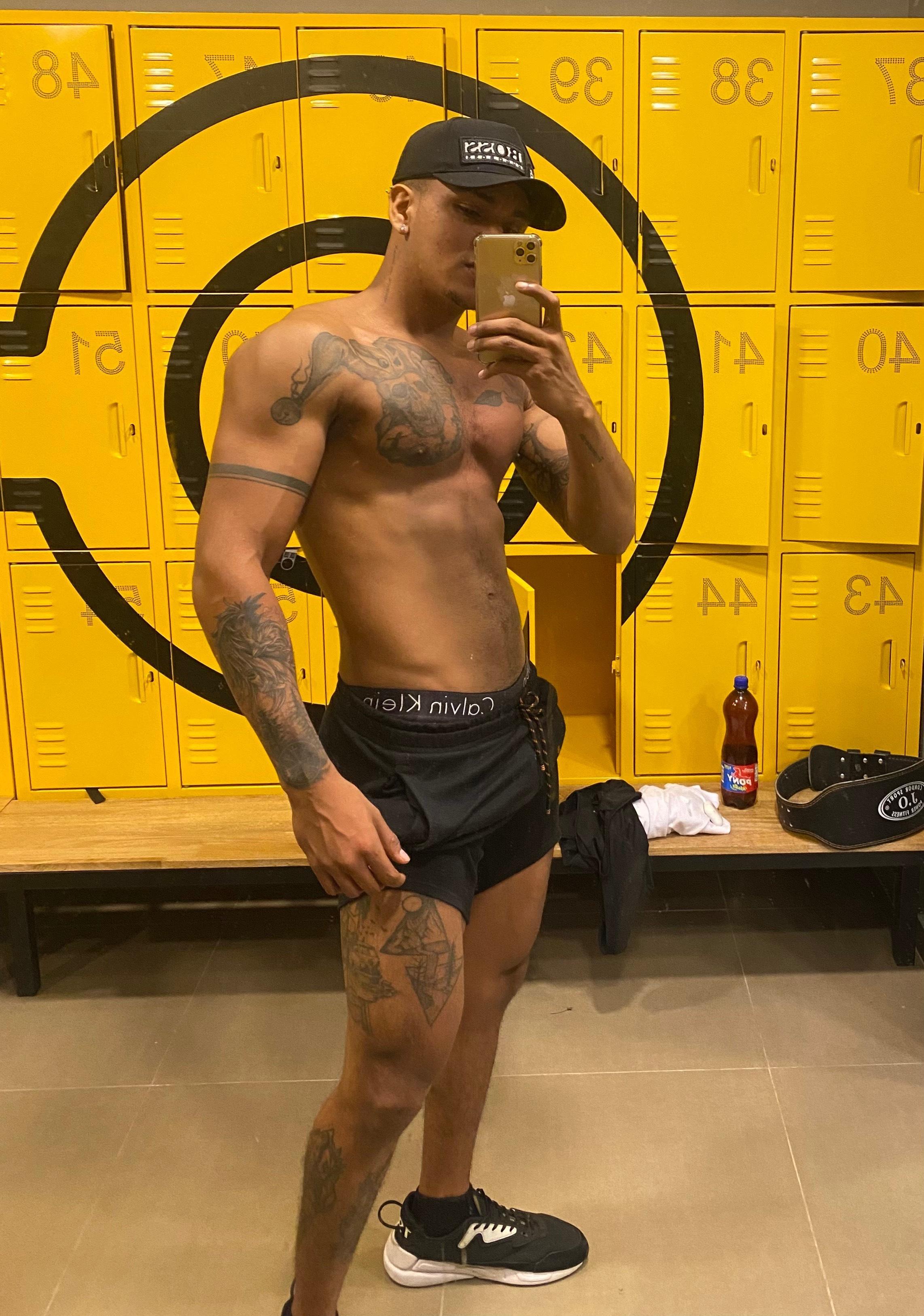 Big Dick Latino🇨🇴😈 profile image