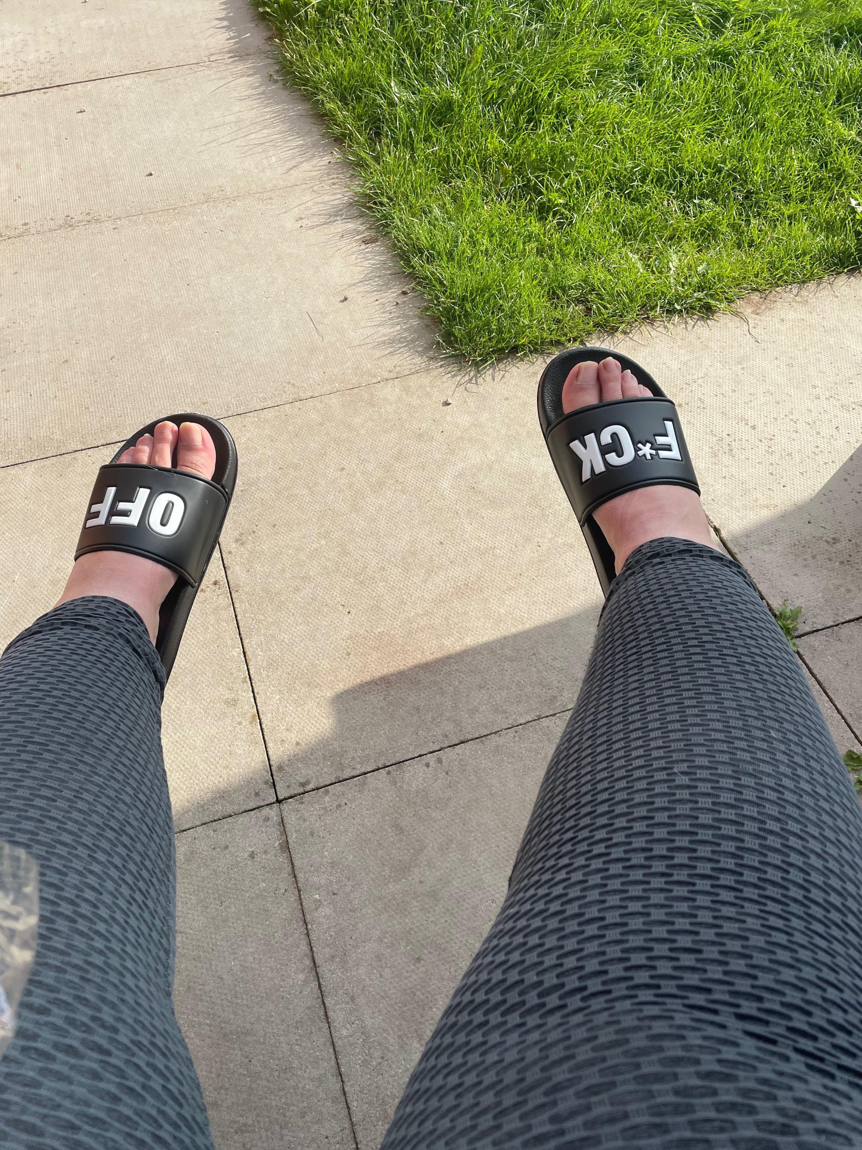 Fat girl gets Fiddled profile image