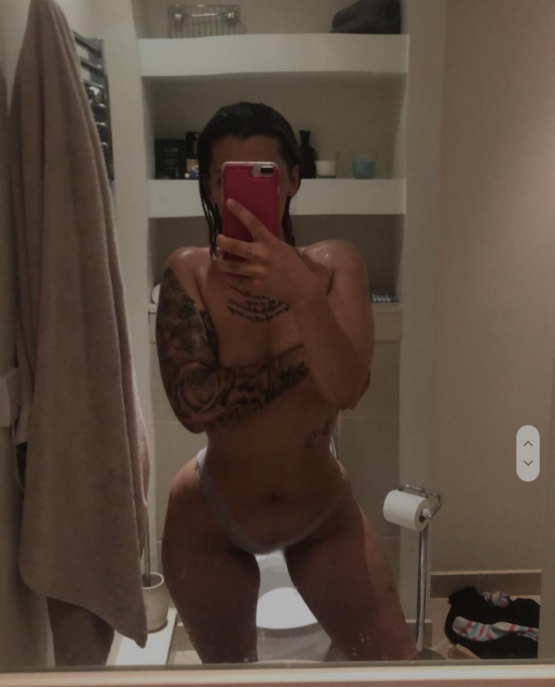 Luce🍑💜 profile image