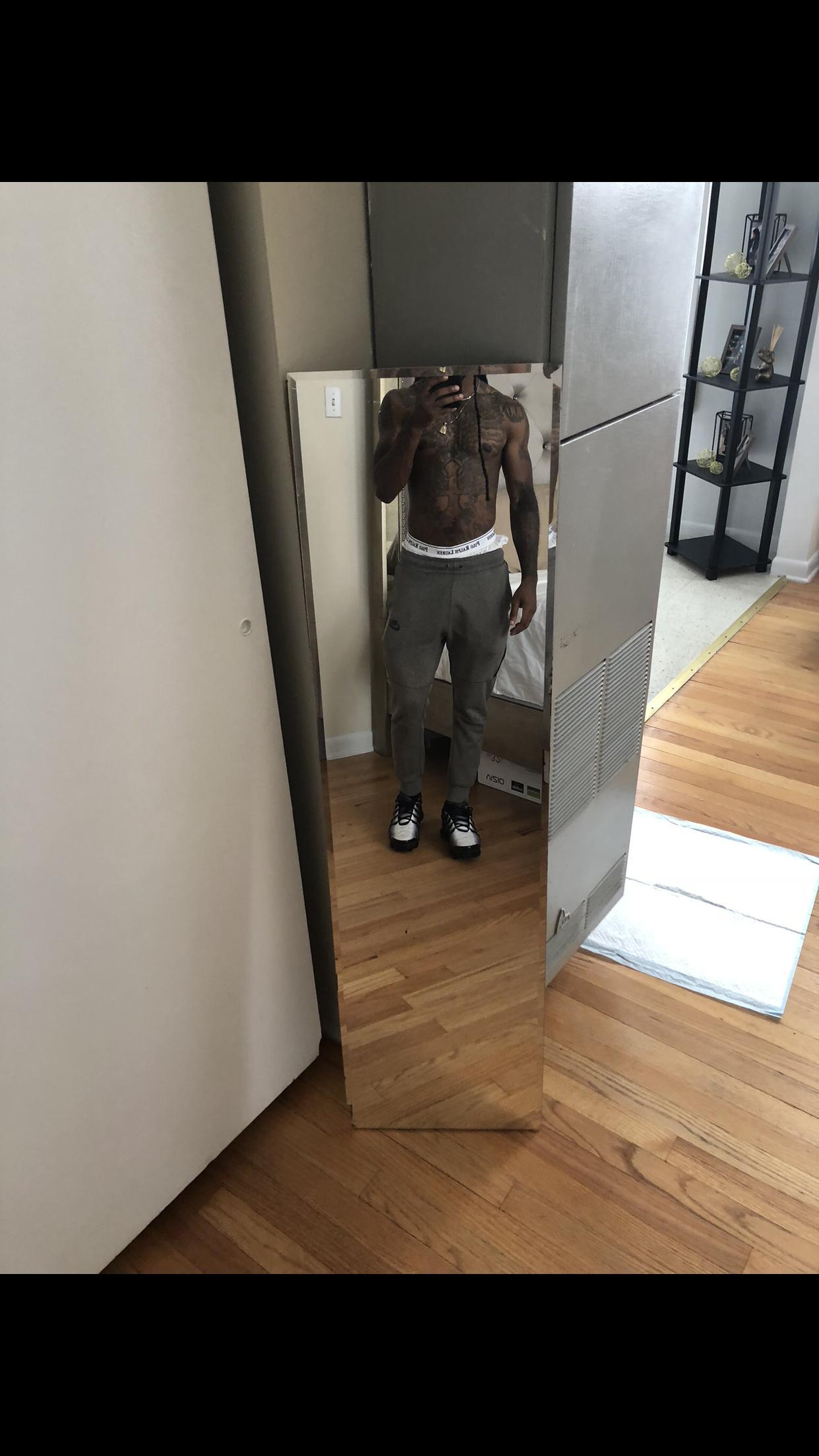 Nympho🤪 profile image