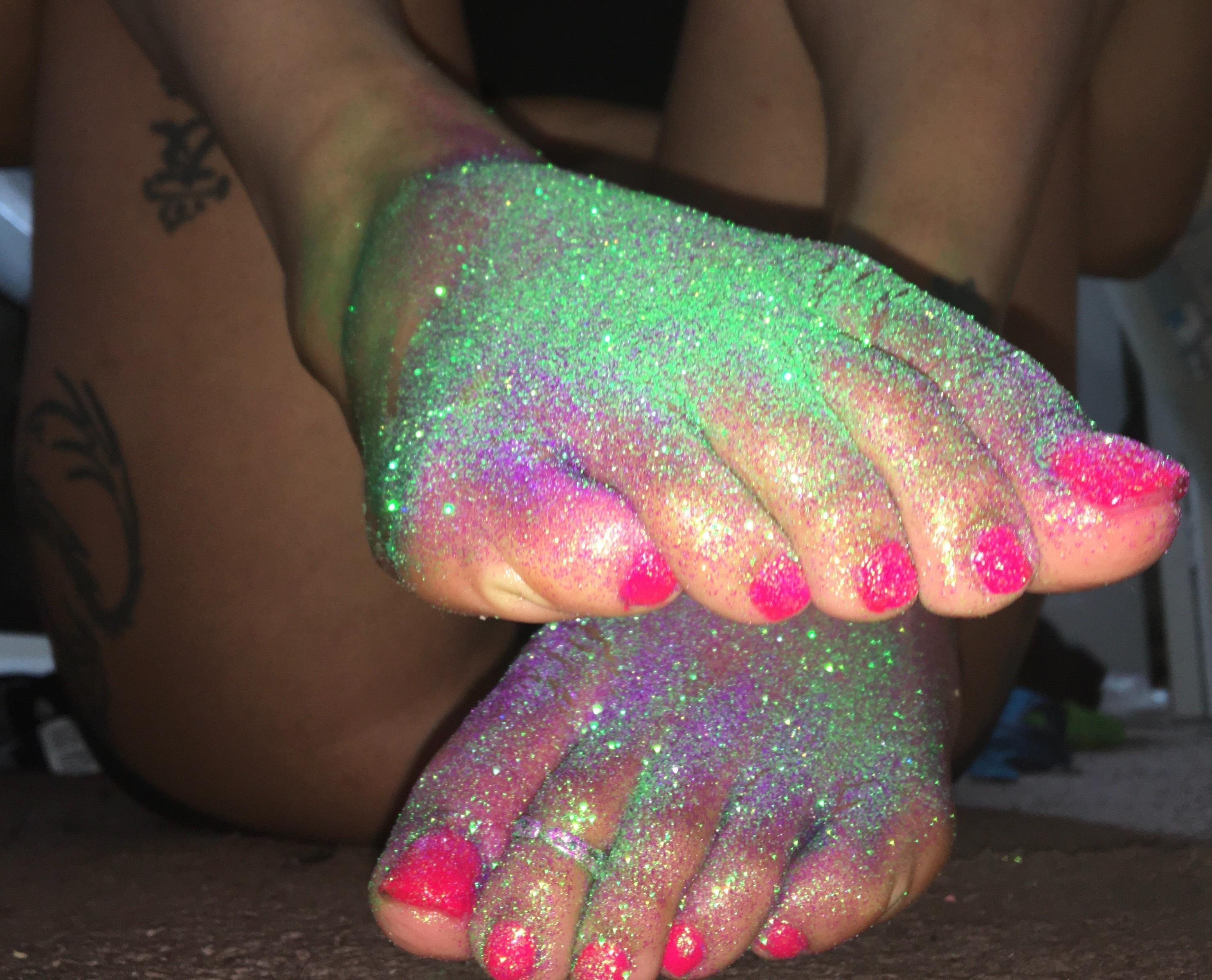 Worship me profile image