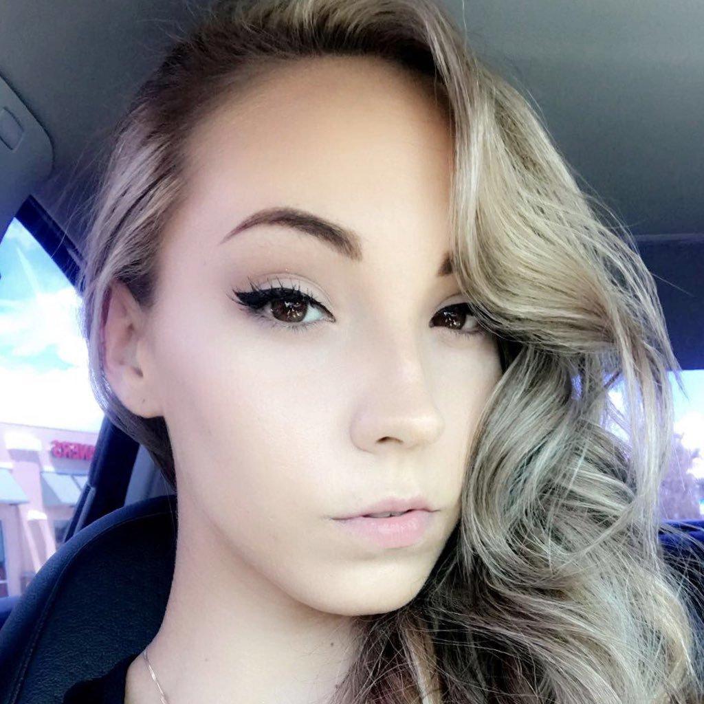 TheSashaFoxxx profile image