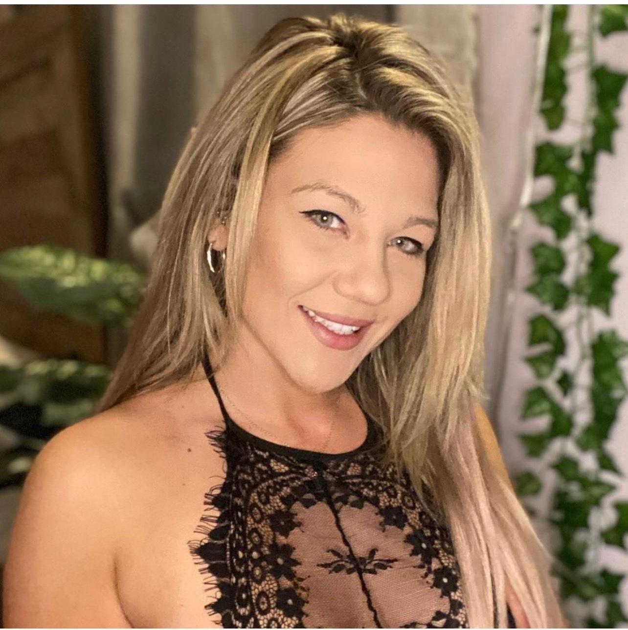 Scarlette Jamess profile image