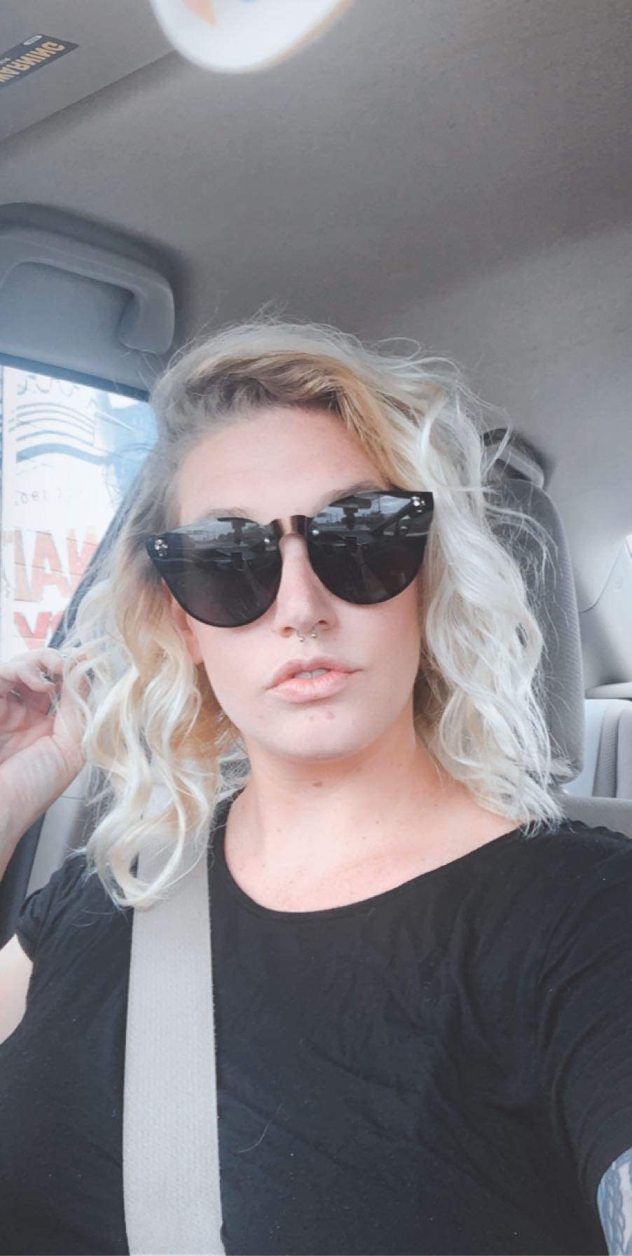 Tits-a-hoy profile image