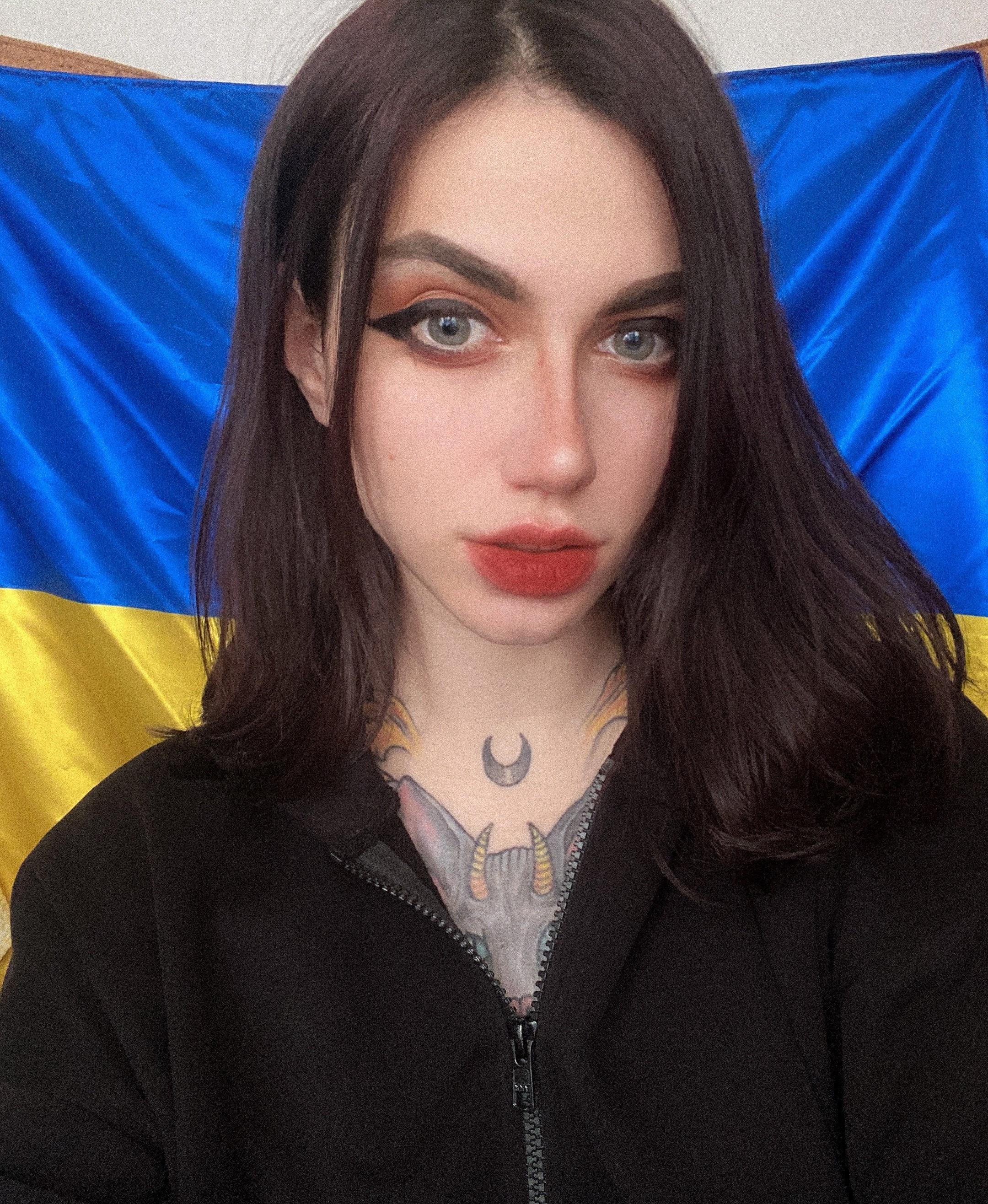 Ami 🐉 profile image