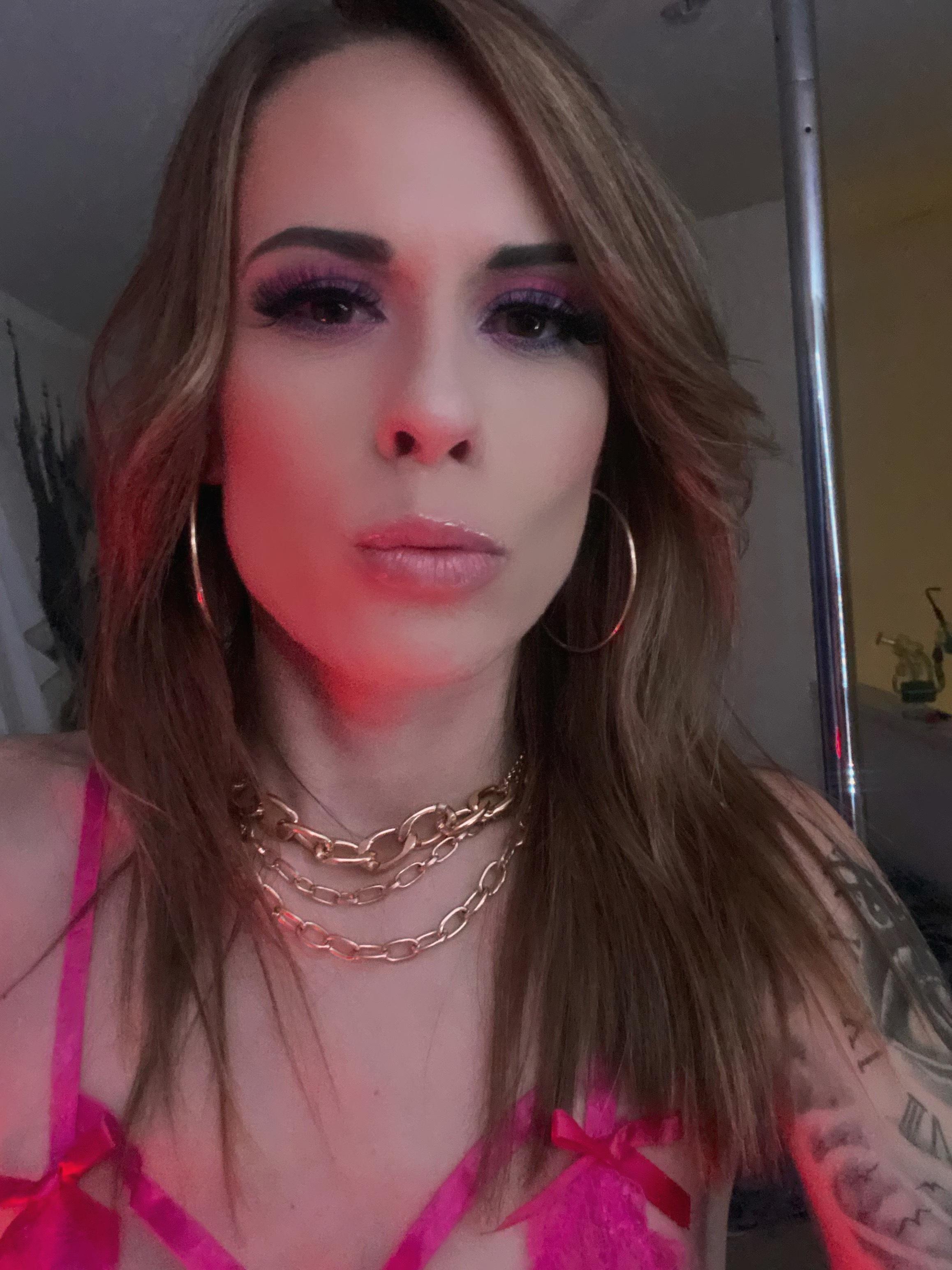 Ivy Lynn profile image