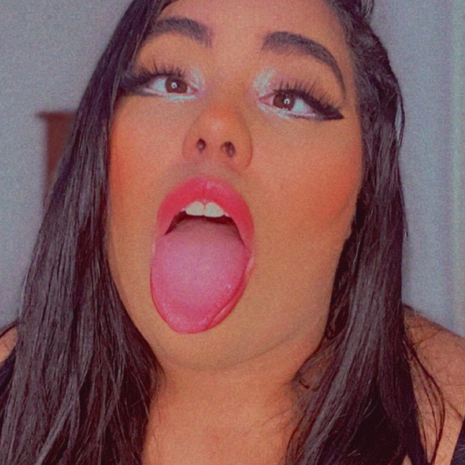 Queen Ella ✨ VIP profile image