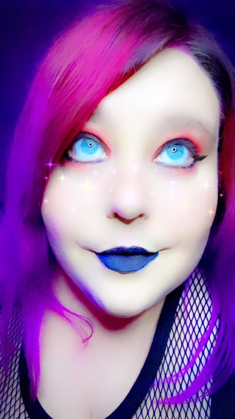 Elle Valentine profile image