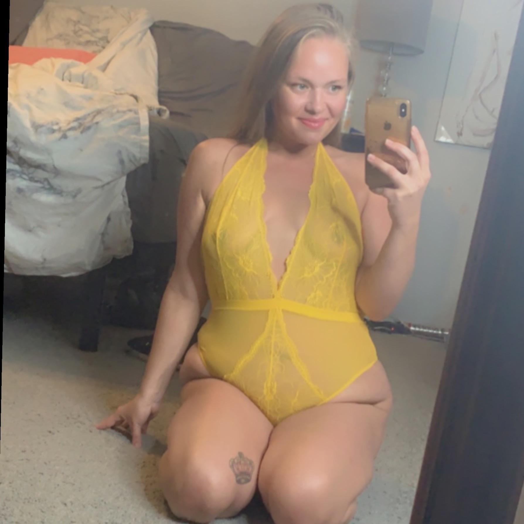 ONLINE & H0RNY! 🥵 profile image