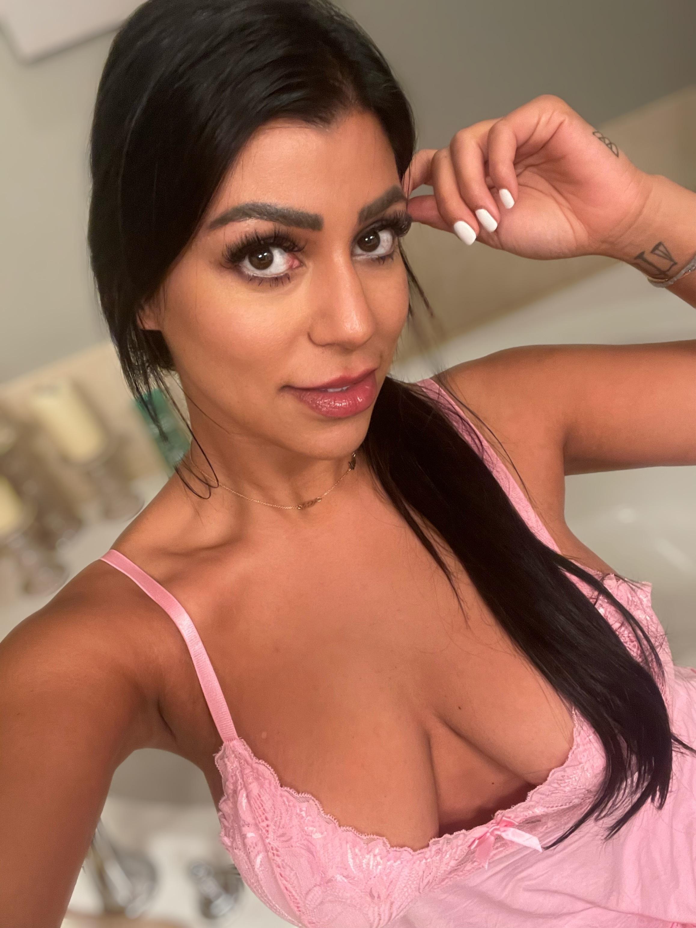 Briana Lee profile image