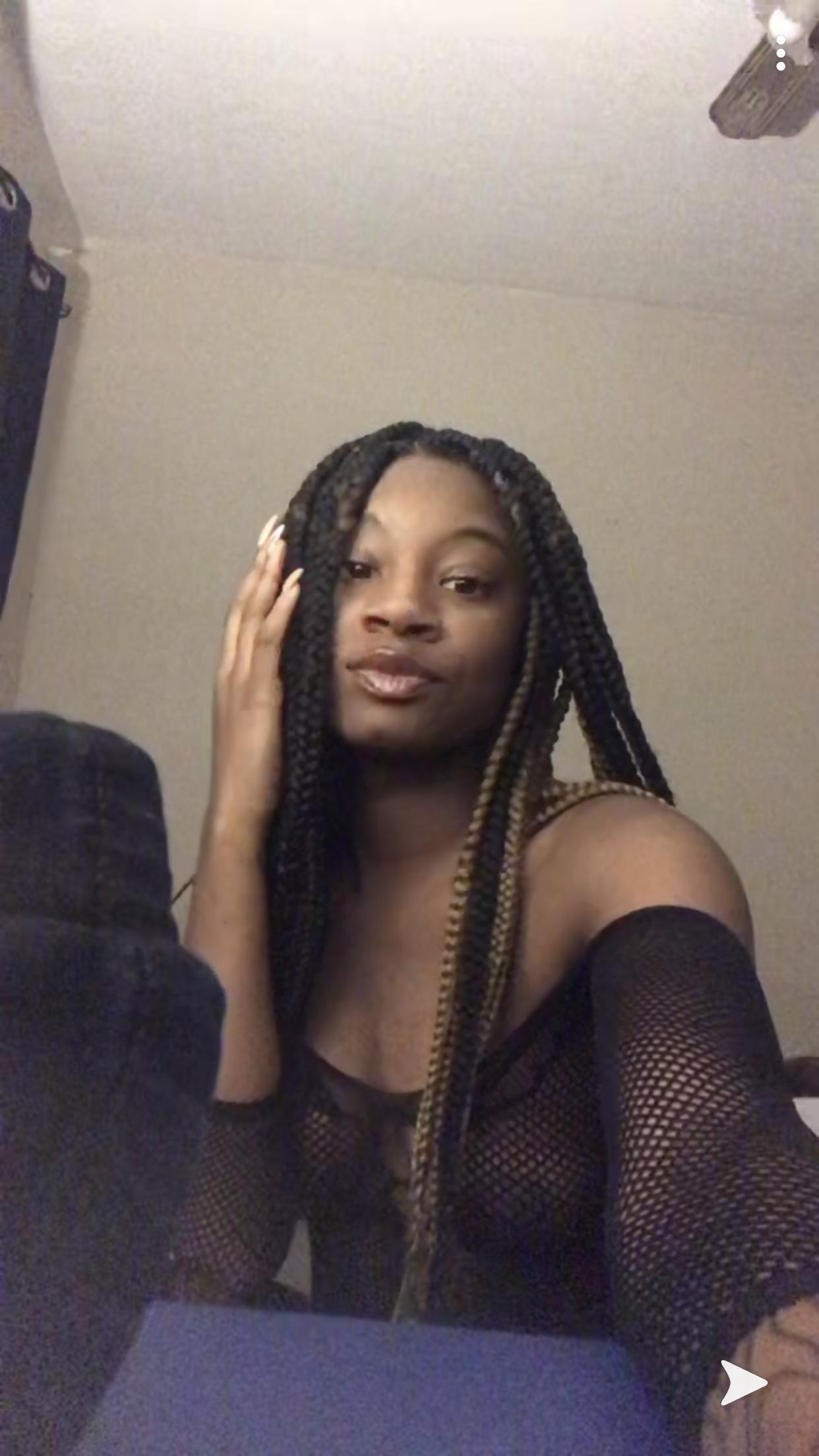 Queen Dimples profile image