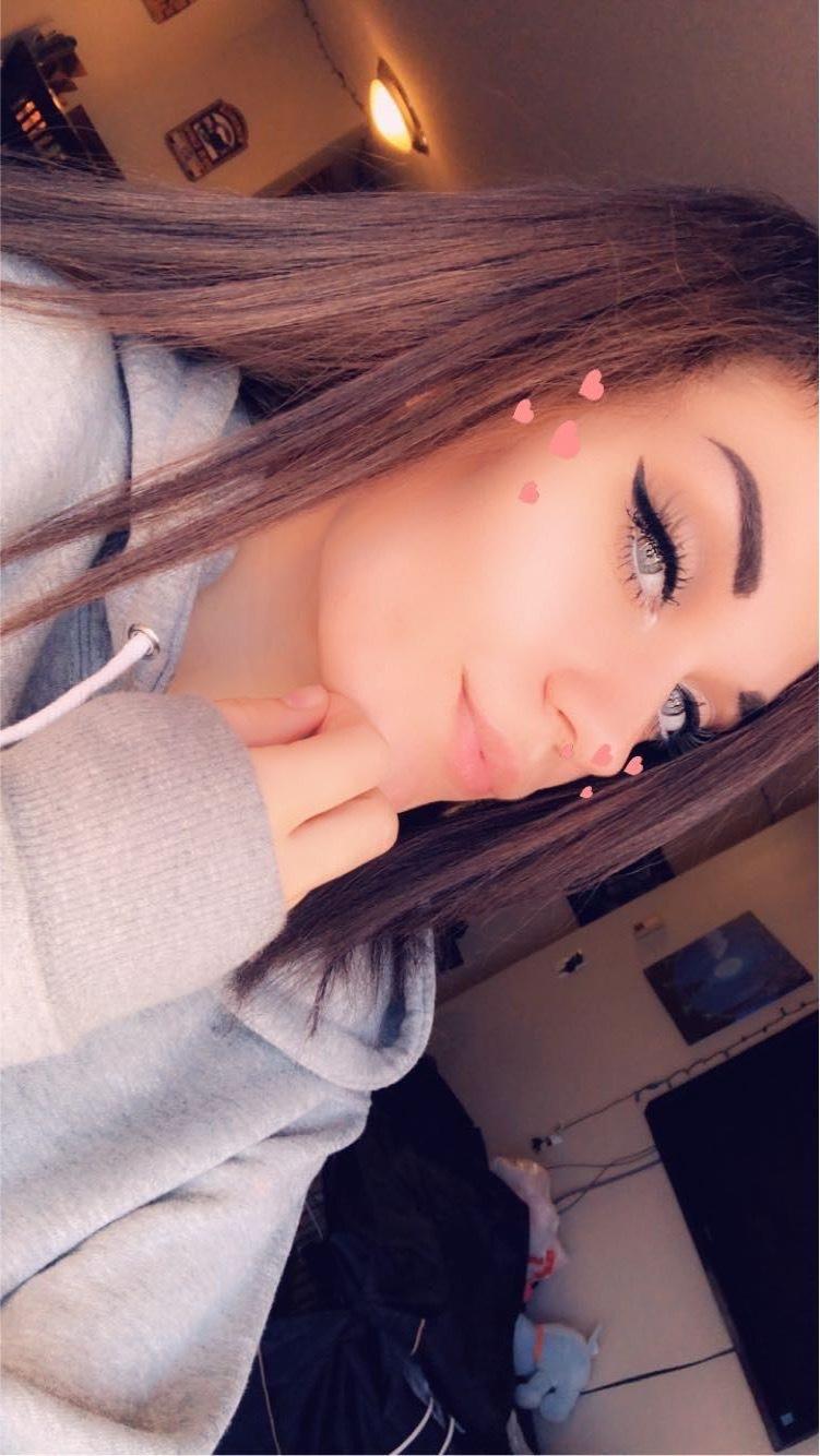 Your daily dose of Miilf profile image