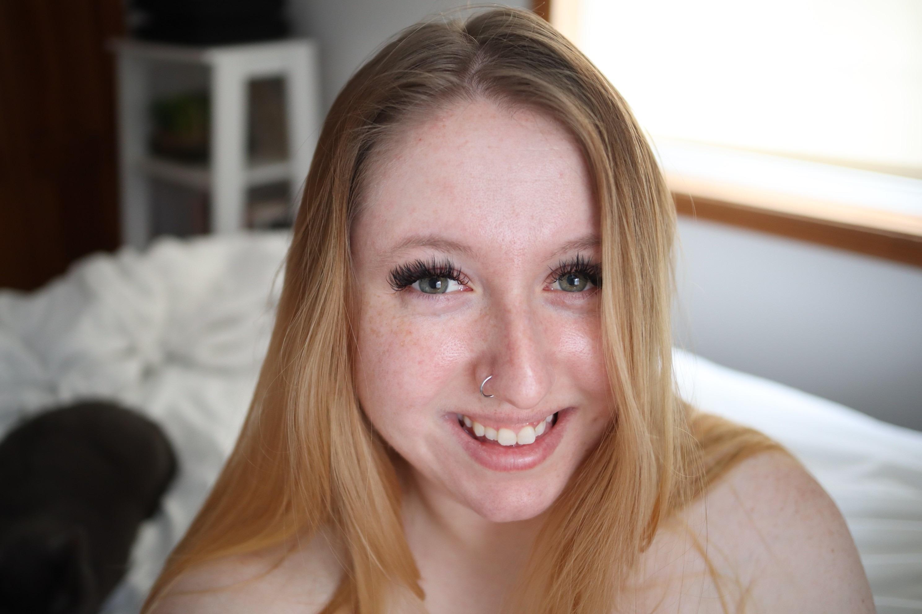 Aurora Lynne profile image