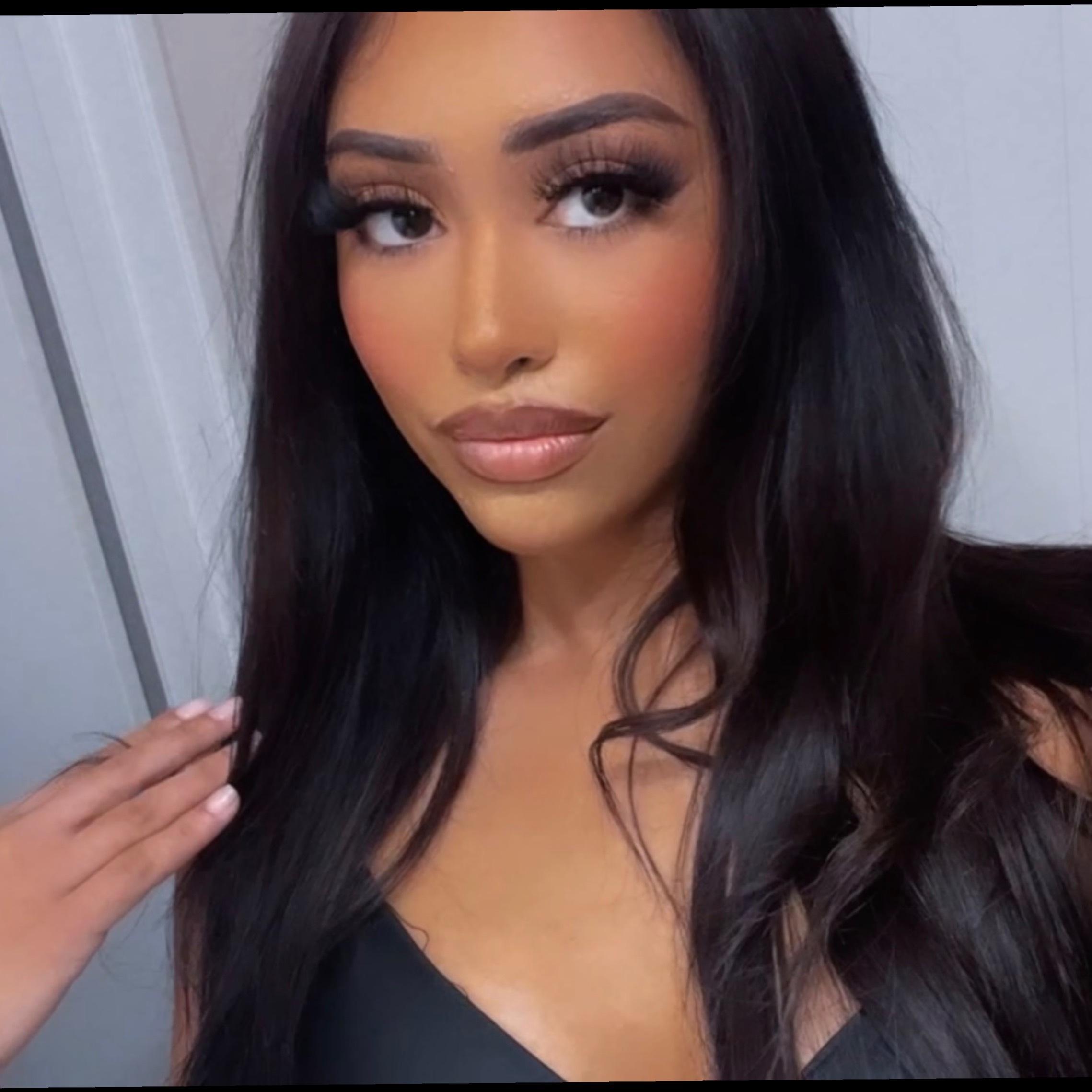 Miss Angel profile image