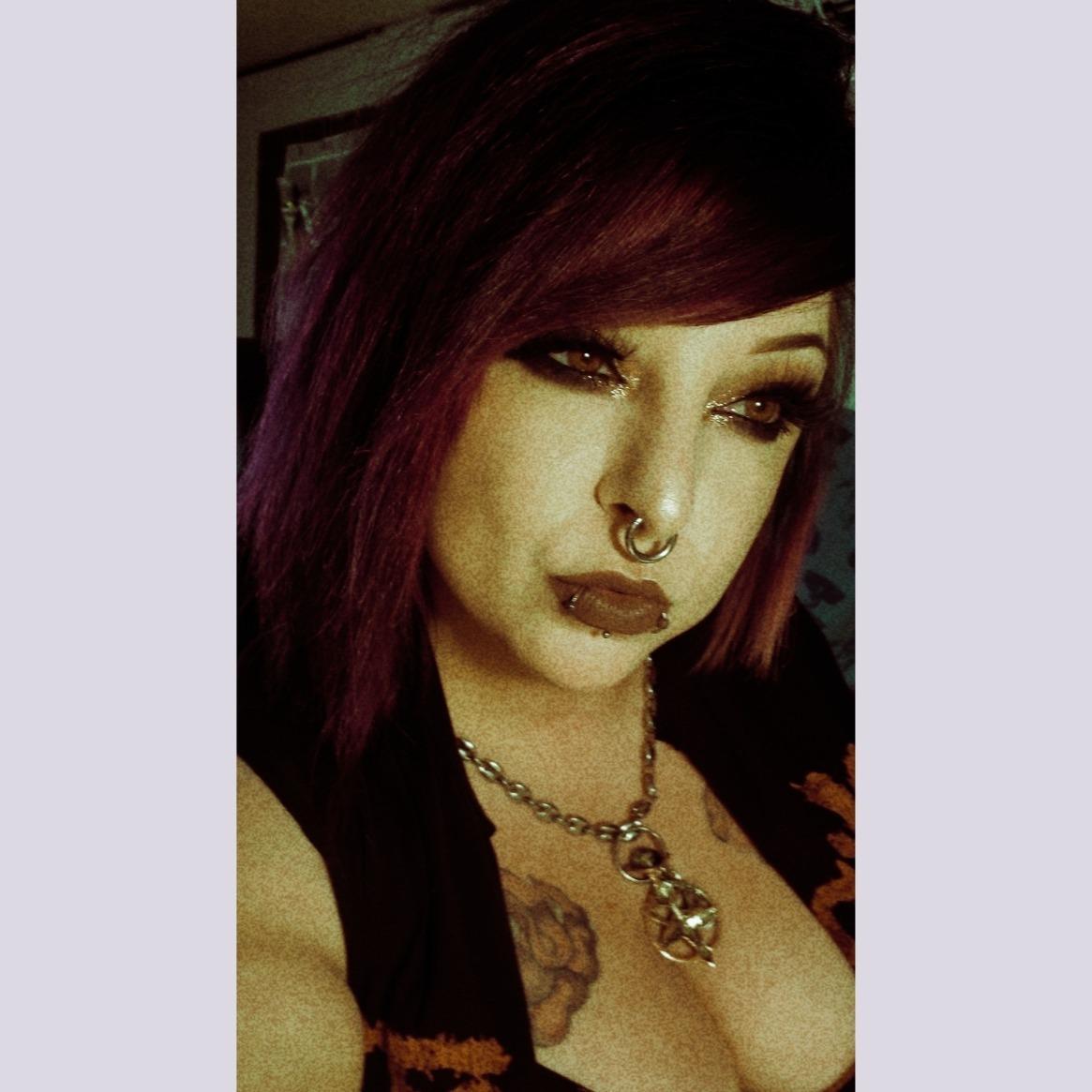 Vee Vixen profile image