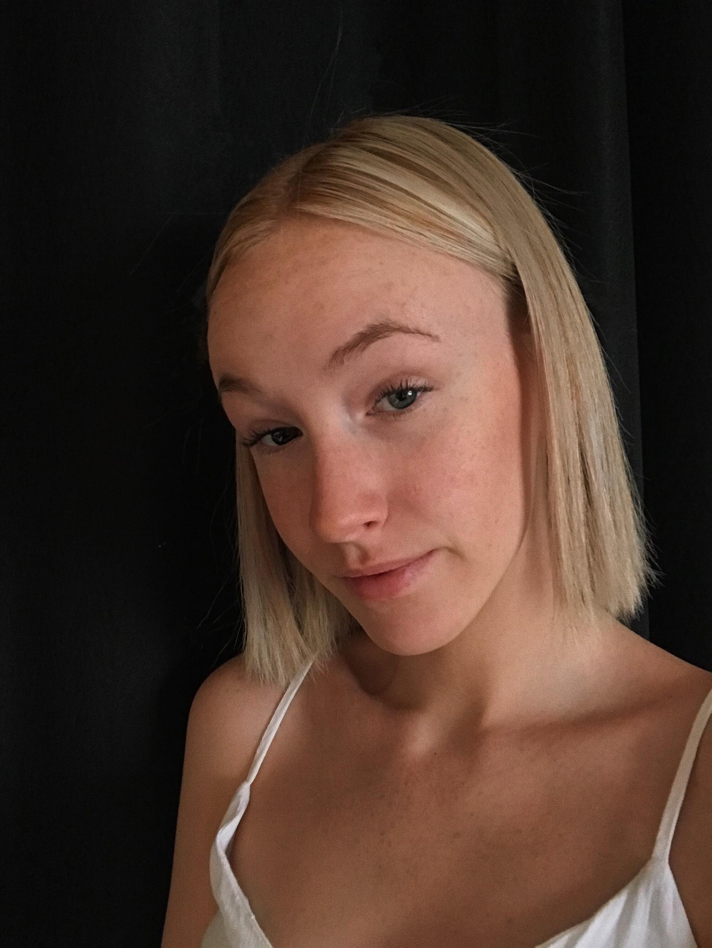 🦋 molly profile image