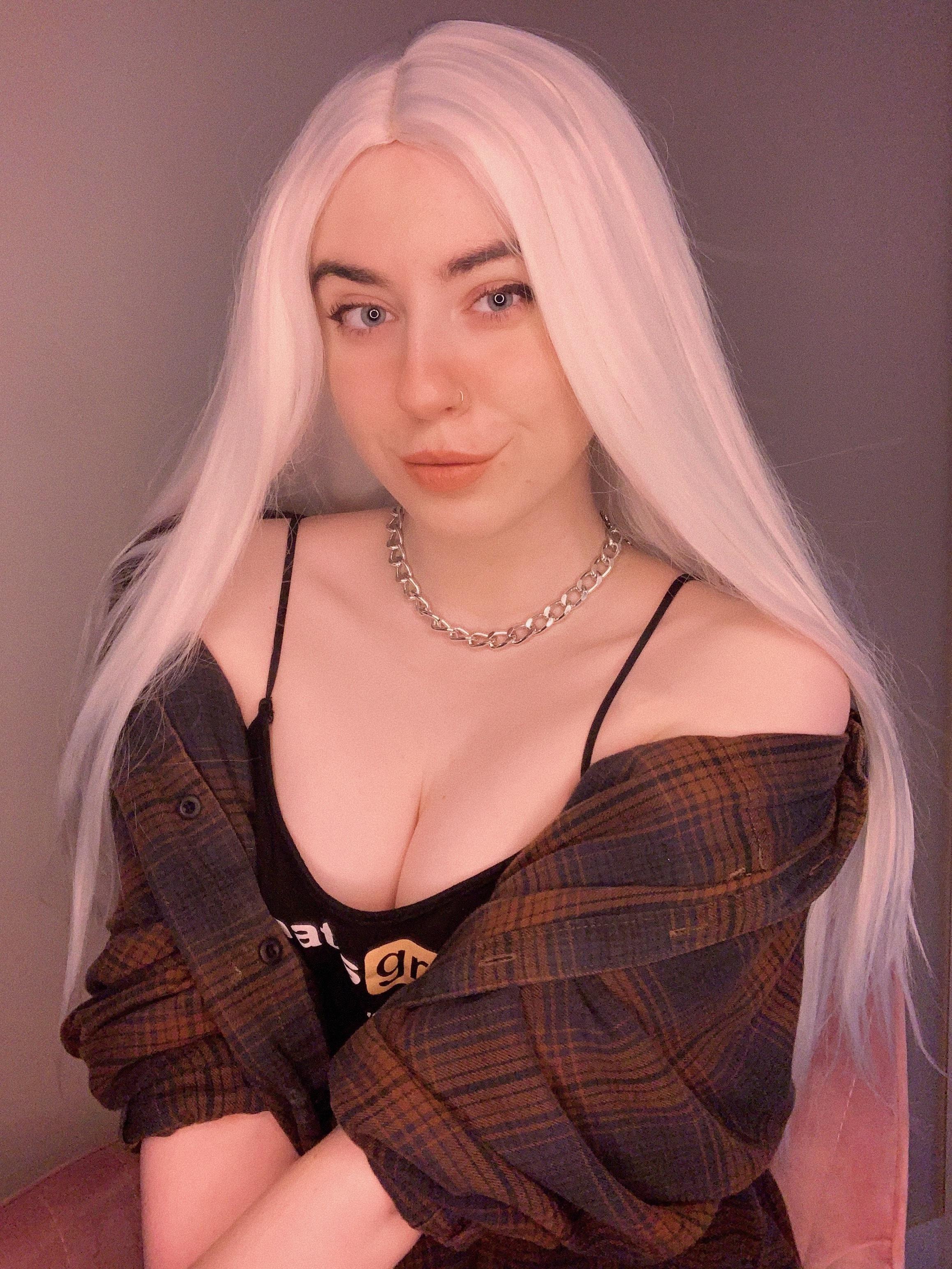 lola 🔪💘 profile image