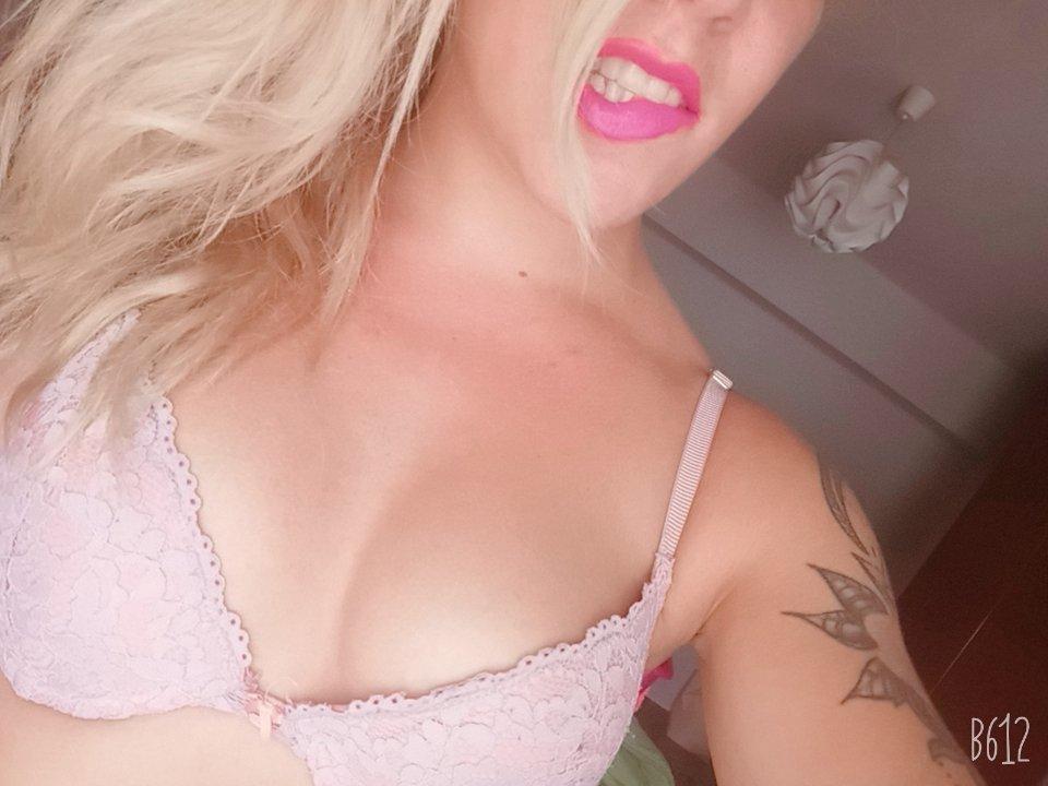 Carla20 profile image