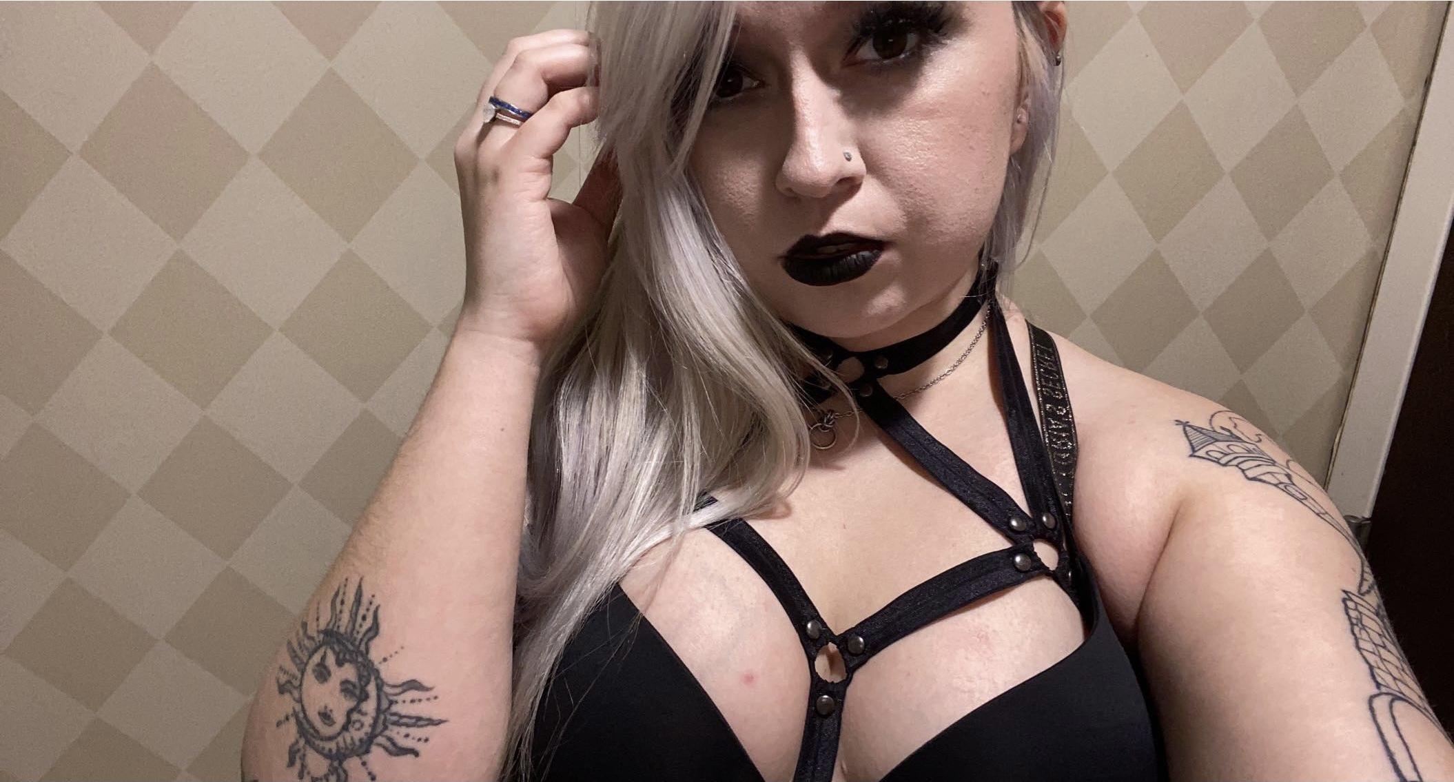 DovahQueen🐉 profile image