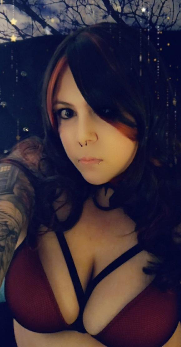 Morticia profile image